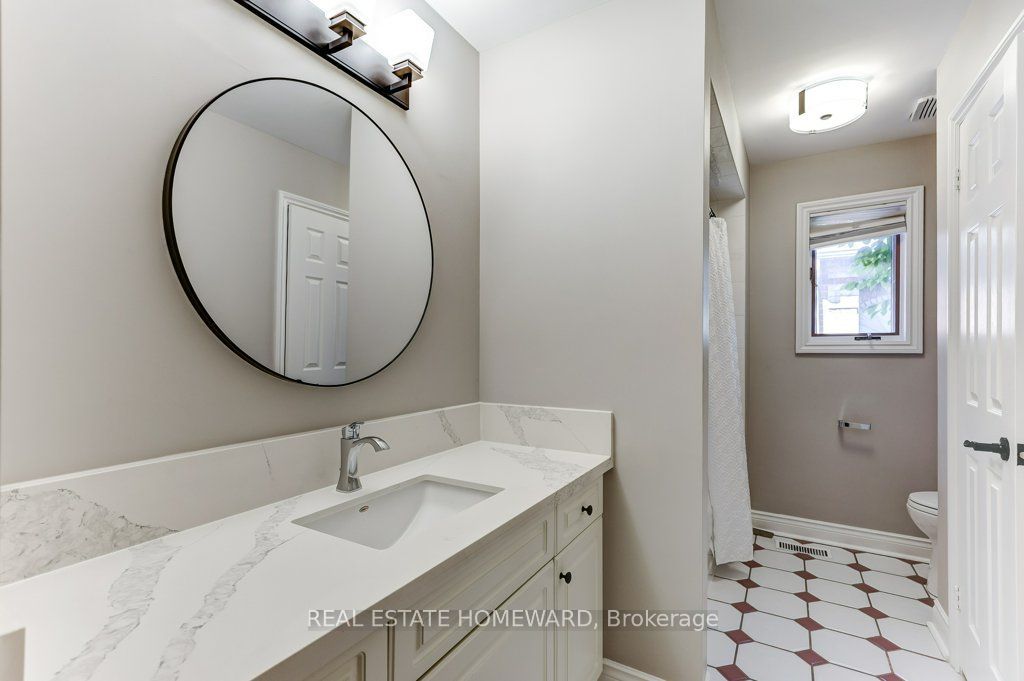 807 Primrose Court Property Photo 32