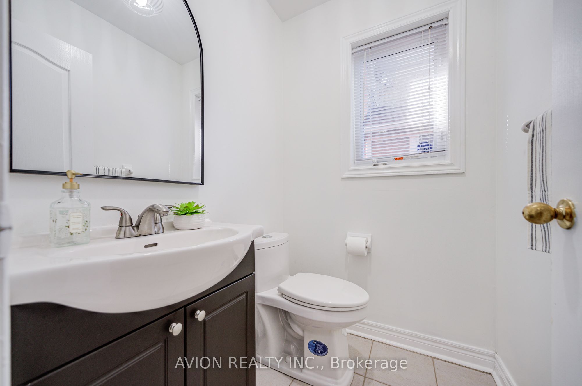 83 Stonebridge Boulevard Property Photo 18