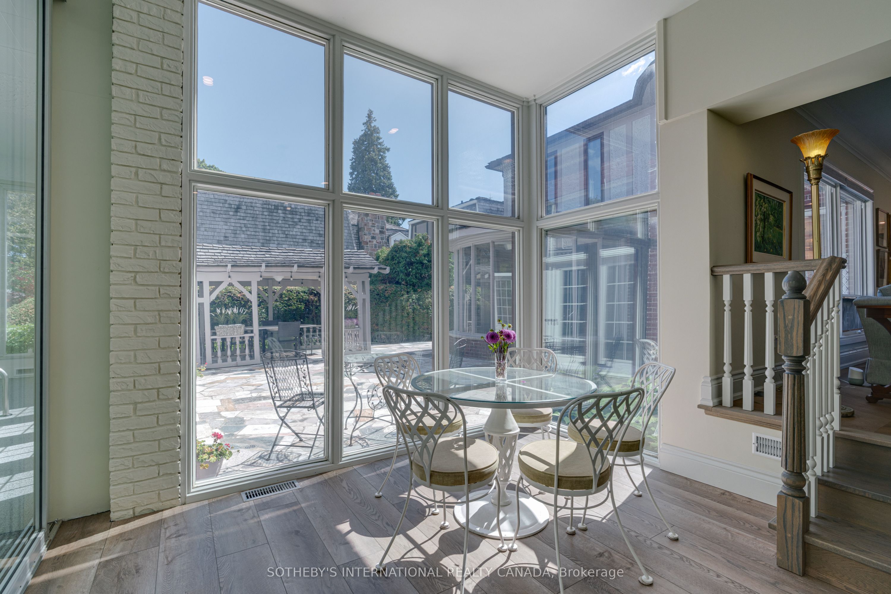 787 Simcoe Street N Property Photo 21
