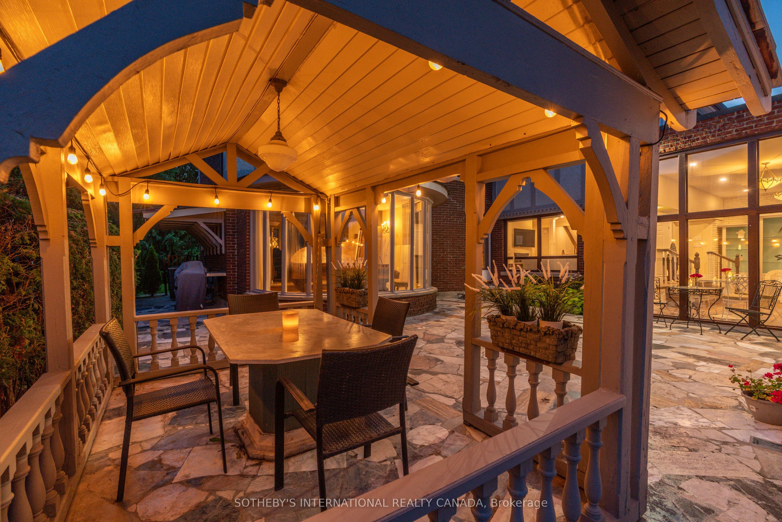 787 Simcoe Street N Property Photo 46