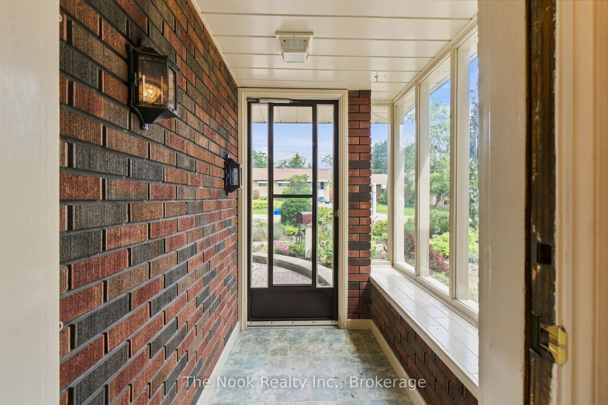 110 Bowman Avenue Property Photo 6