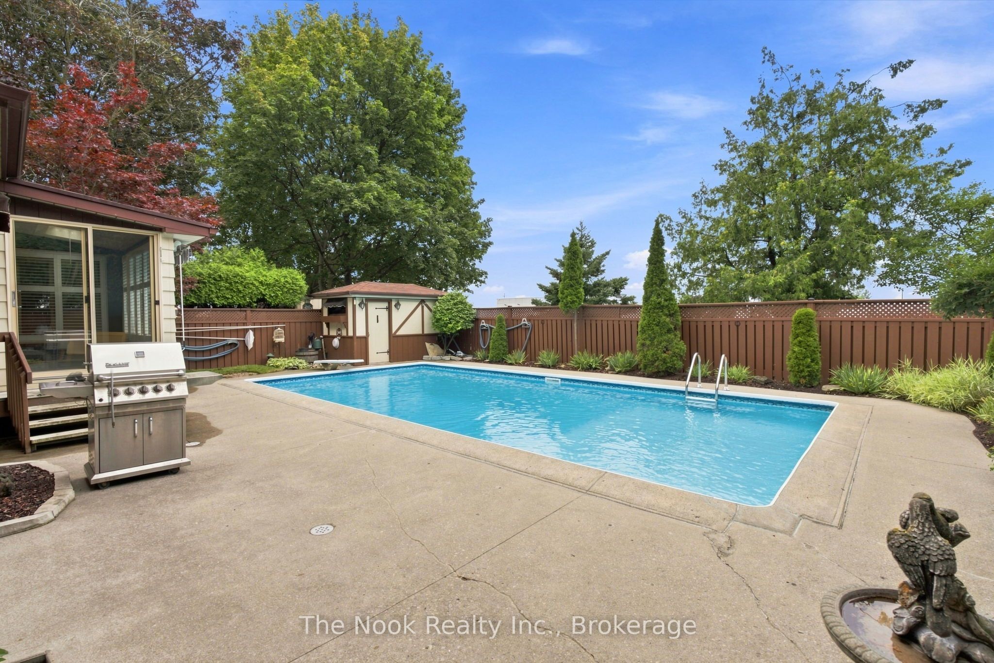 110 Bowman Avenue Property Photo 33