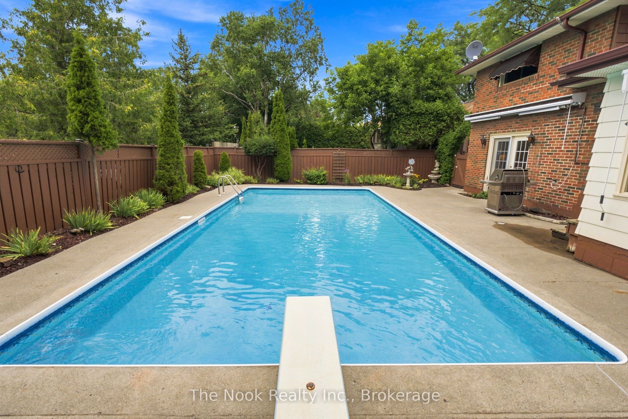 110 Bowman Avenue Property Photo 39