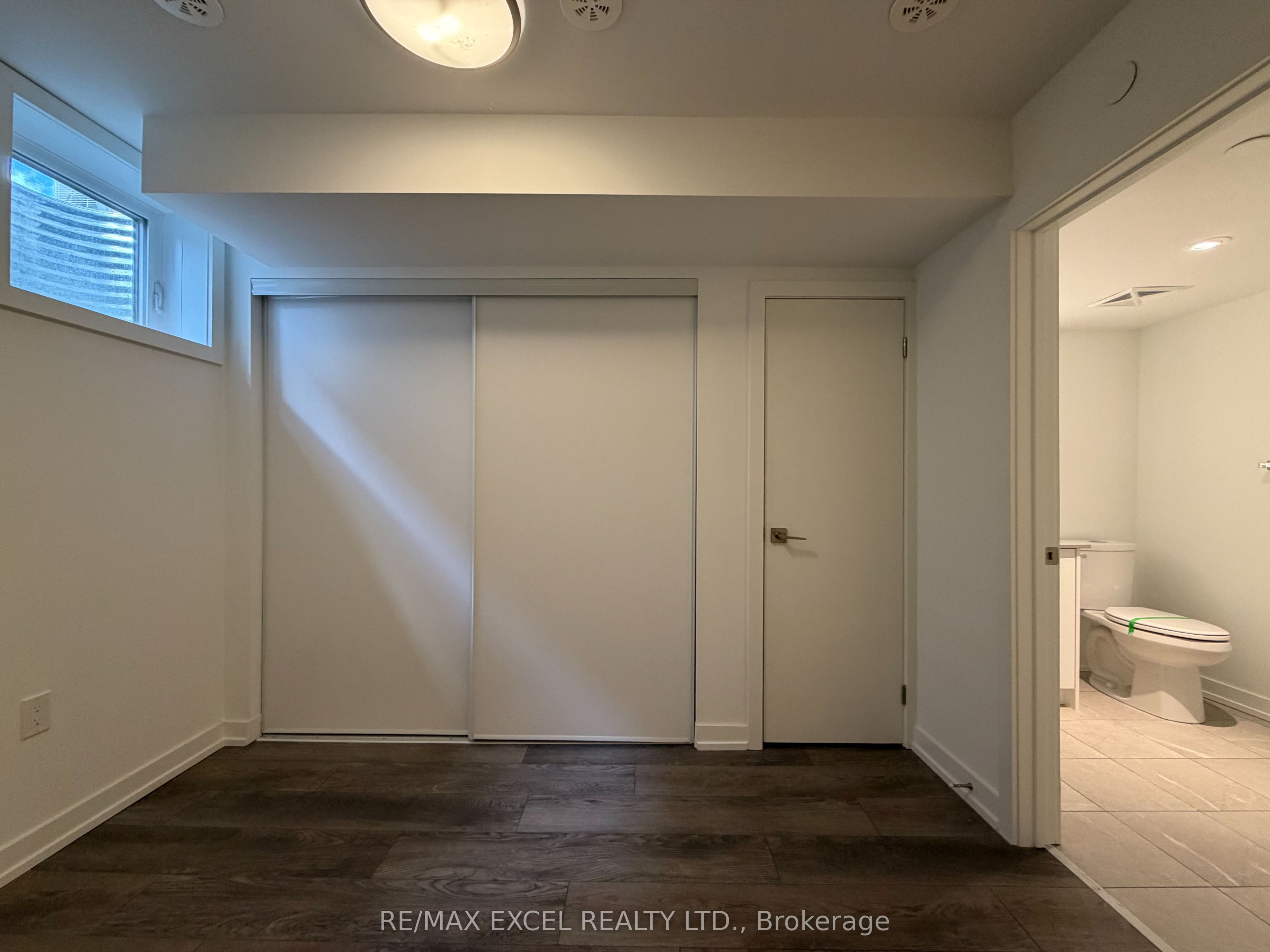3069 Pharmacy Avenue 10 Property Photo 26