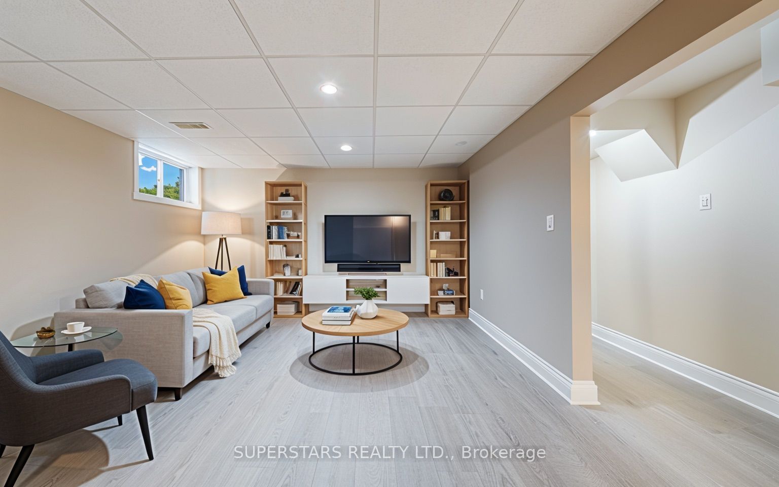 1731 Ada Court Property Photo 12