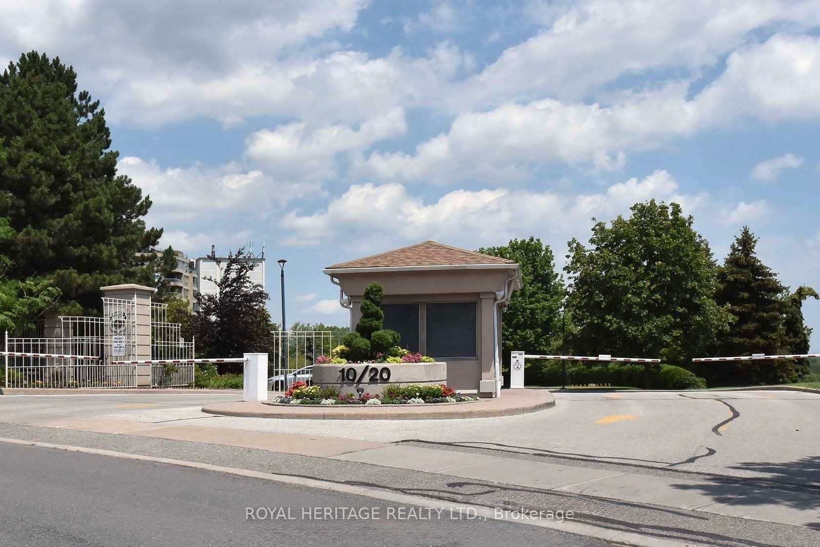 20 Guildwood Parkway 207