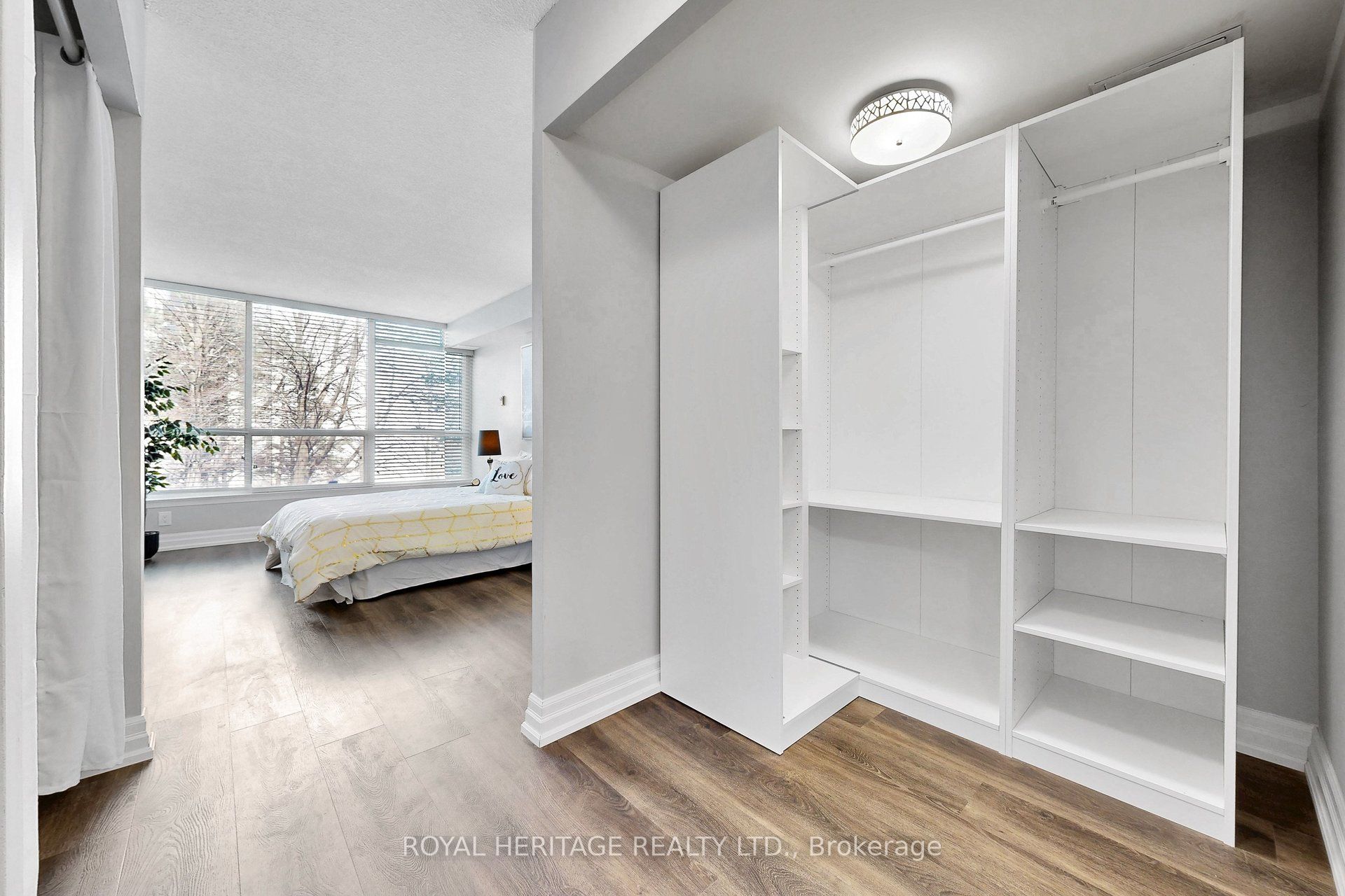 20 Guildwood Parkway 207 Property Photo 17