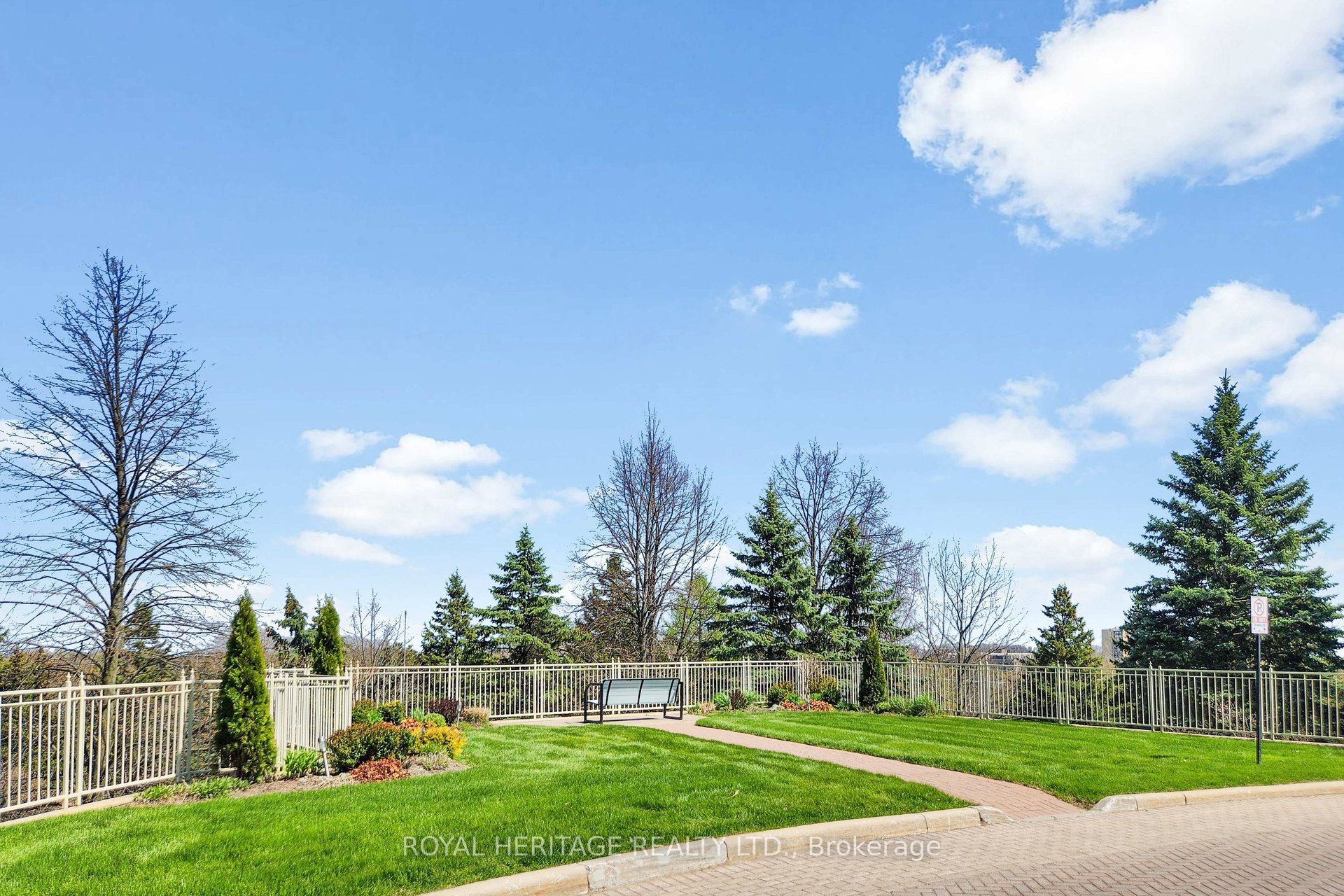 20 Guildwood Parkway 207 Property Photo 31