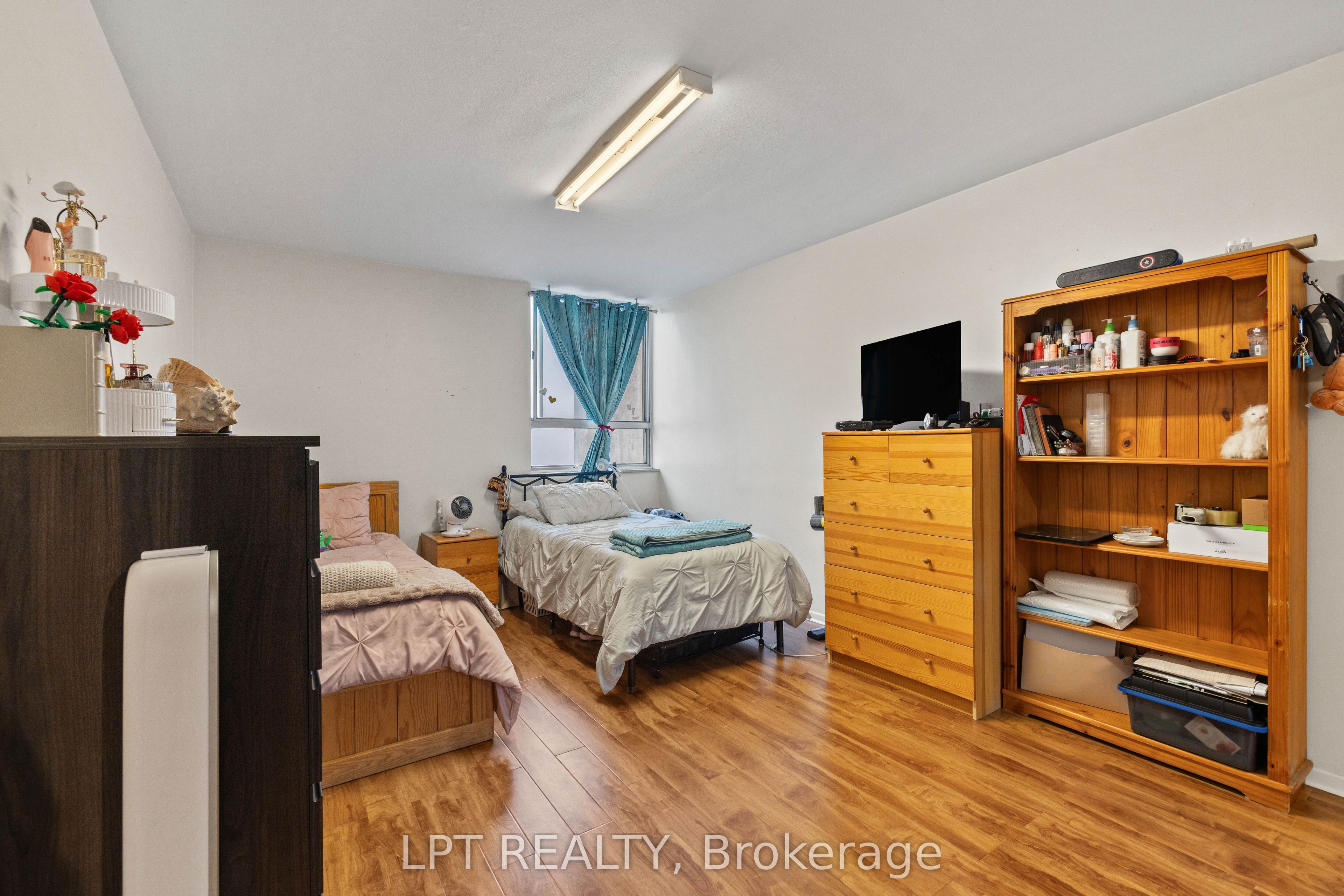 5 Massey Square 2811 Property Photo 22