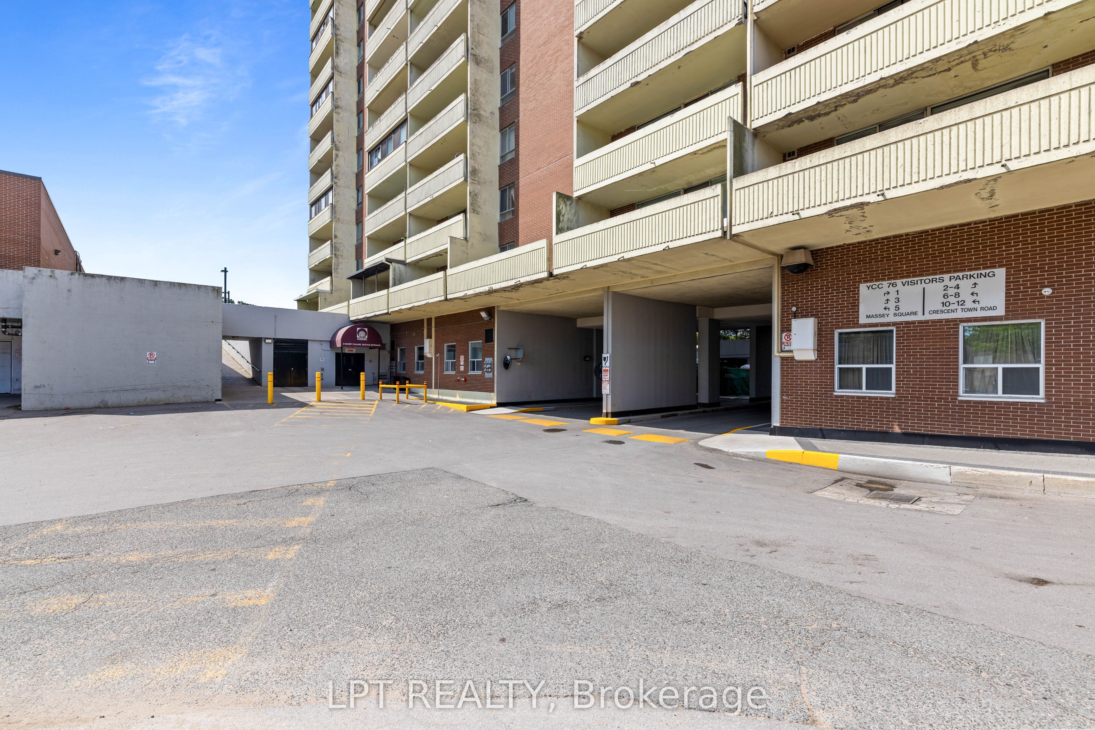 5 Massey Square 2811 Property Photo 40