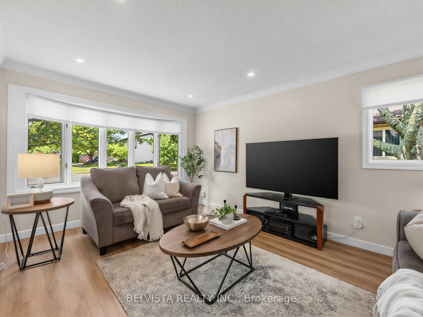 7 Agate Road Property Photo 5