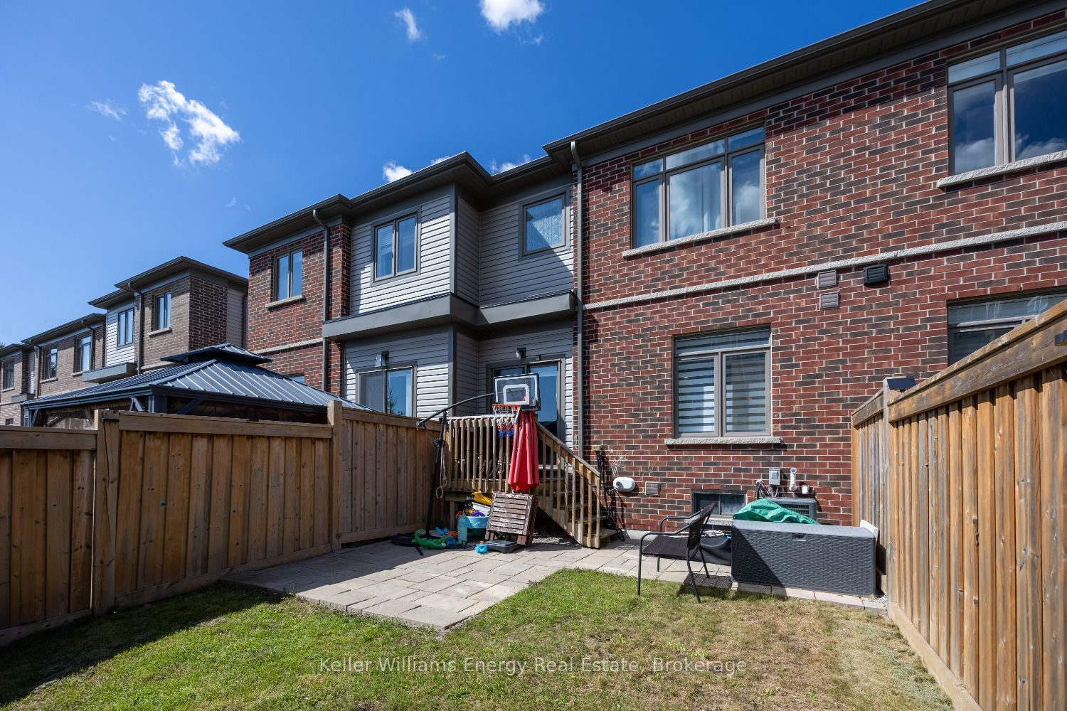 72 Longshore Way Property Photo 2