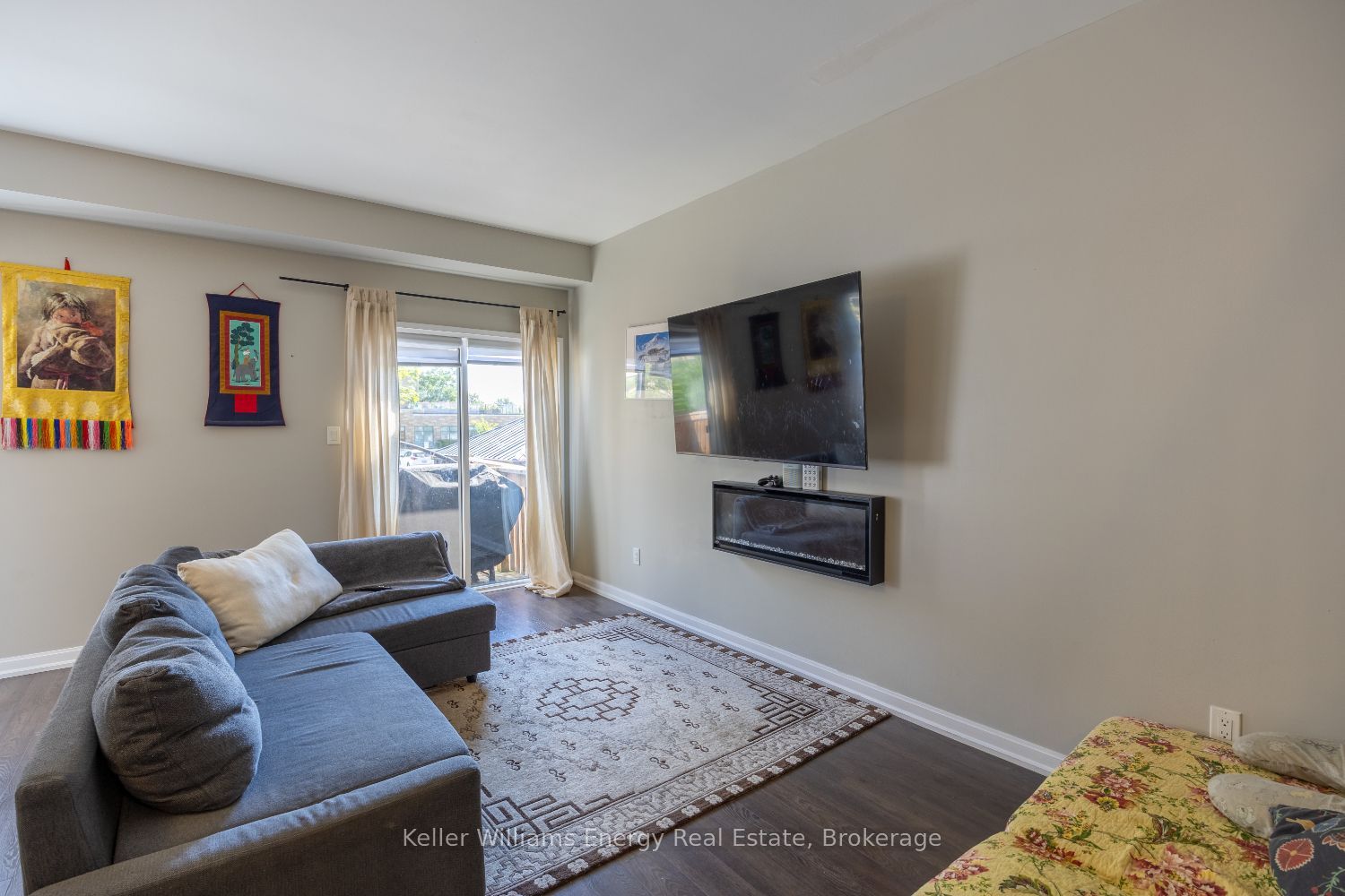 72 Longshore Way Property Photo 7