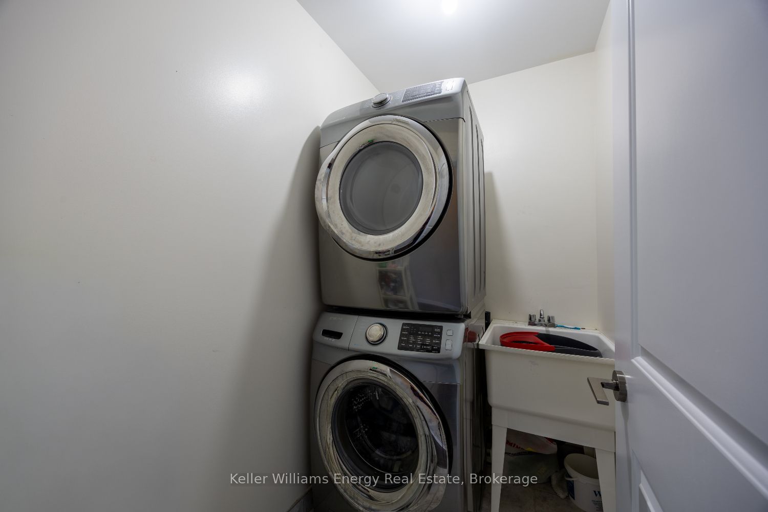 72 Longshore Way Property Photo 16