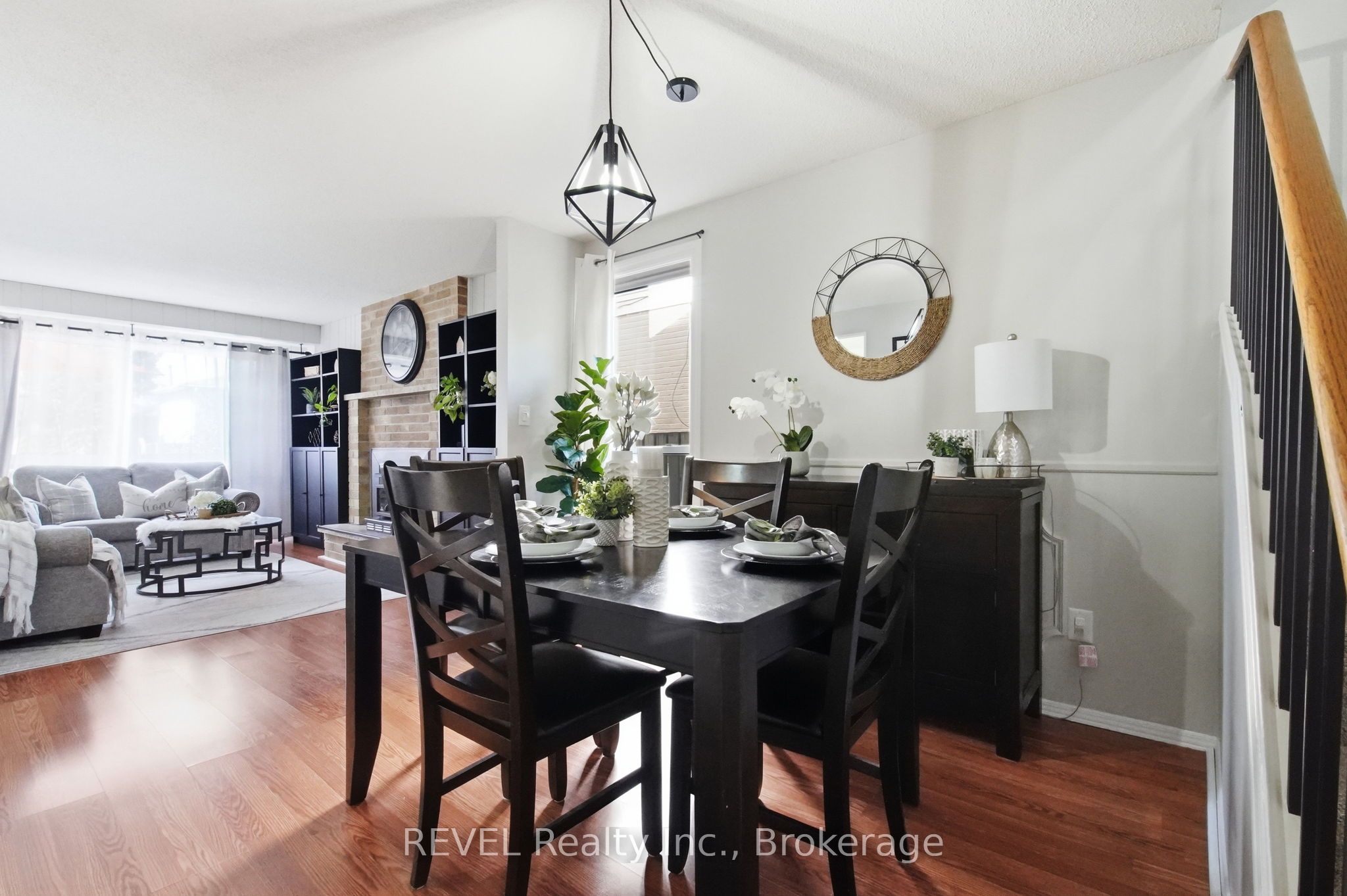 1298 Pinehurst Avenue Property Photo 4