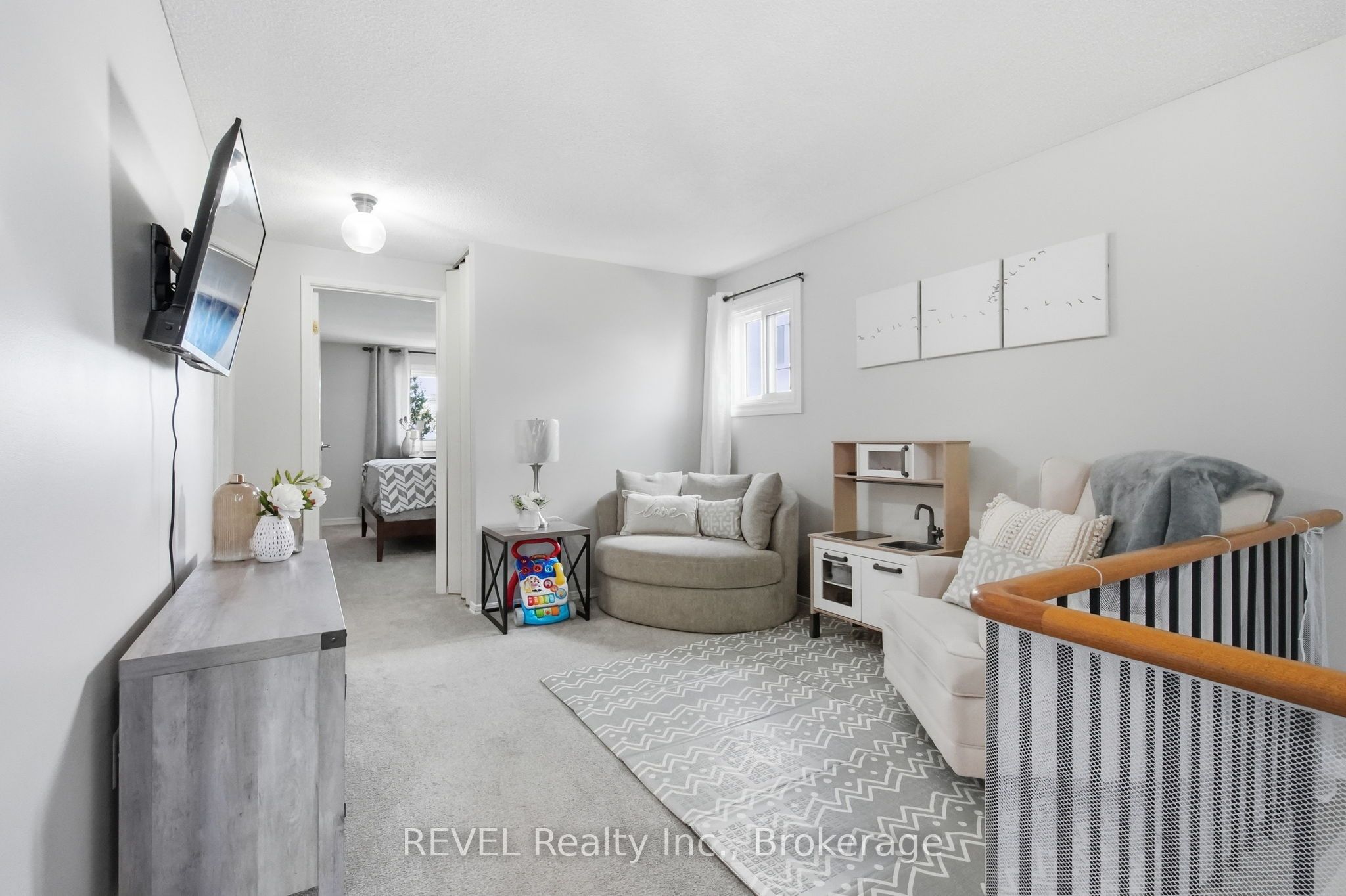 1298 Pinehurst Avenue Property Photo 14
