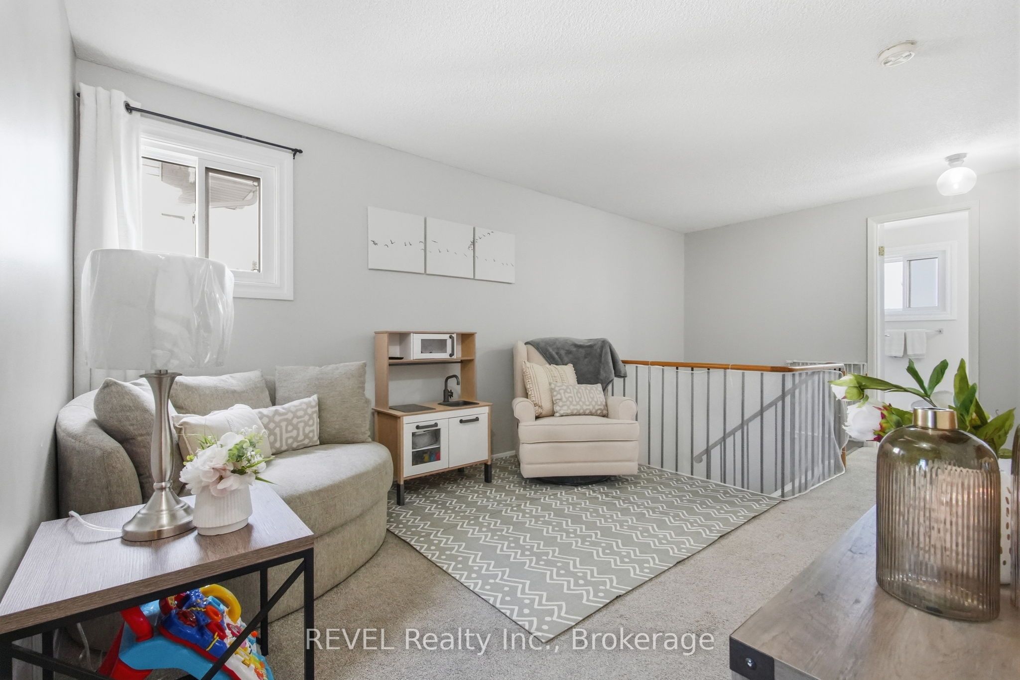 1298 Pinehurst Avenue Property Photo 15