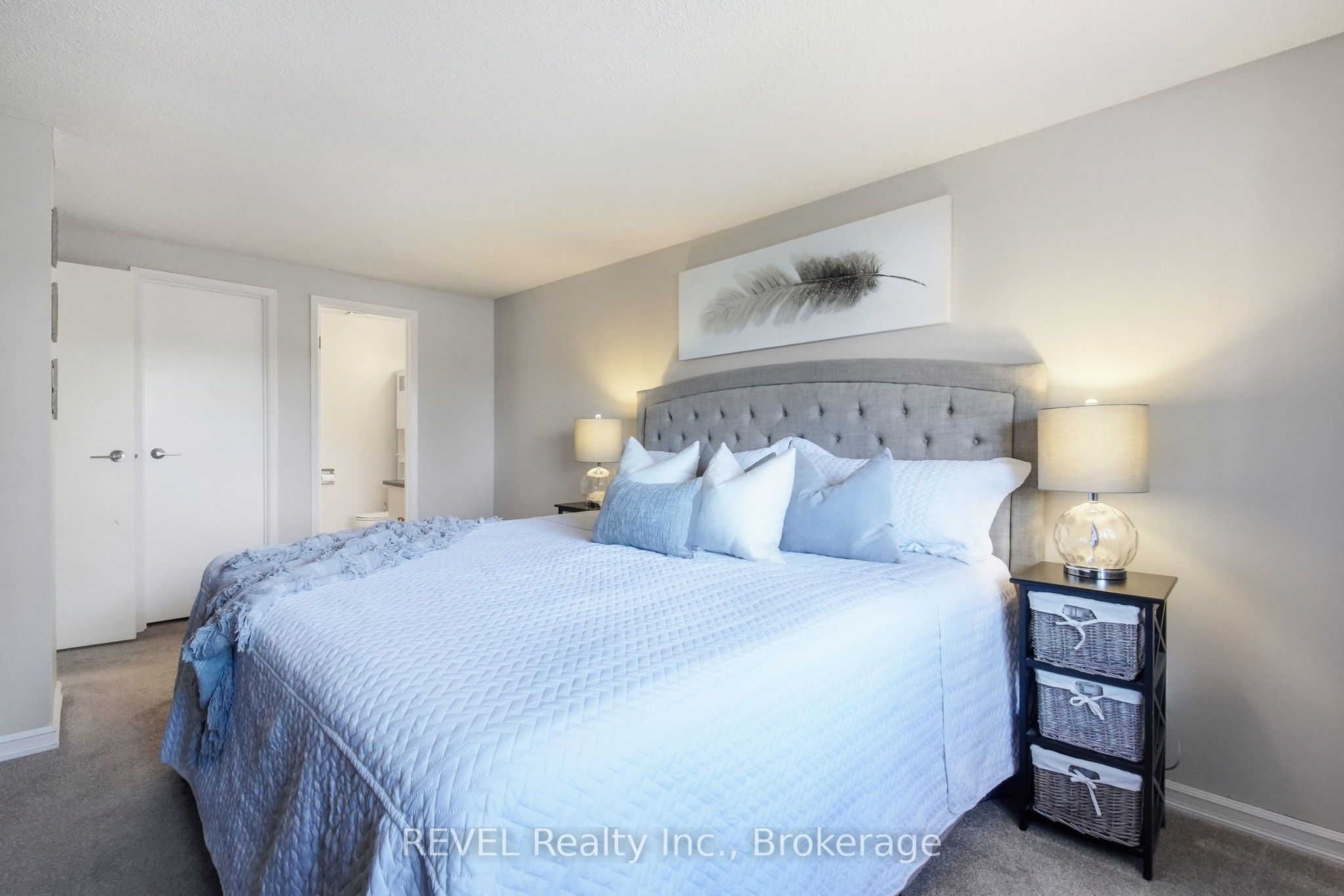 1298 Pinehurst Avenue Property Photo 20