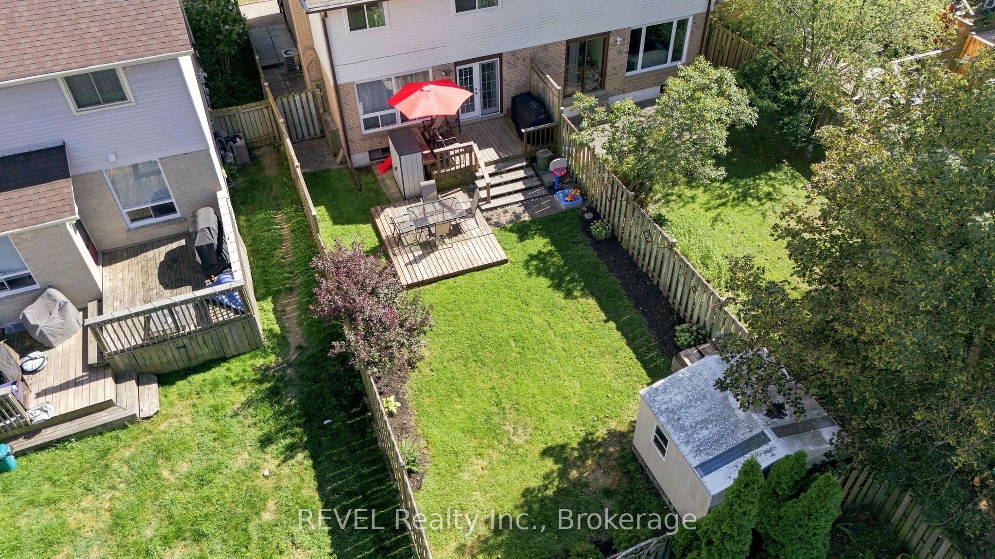 1298 Pinehurst Avenue Property Photo 25