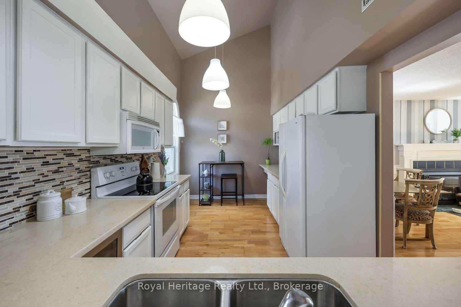 1665 Nash E-16 Drive Property Photo 17