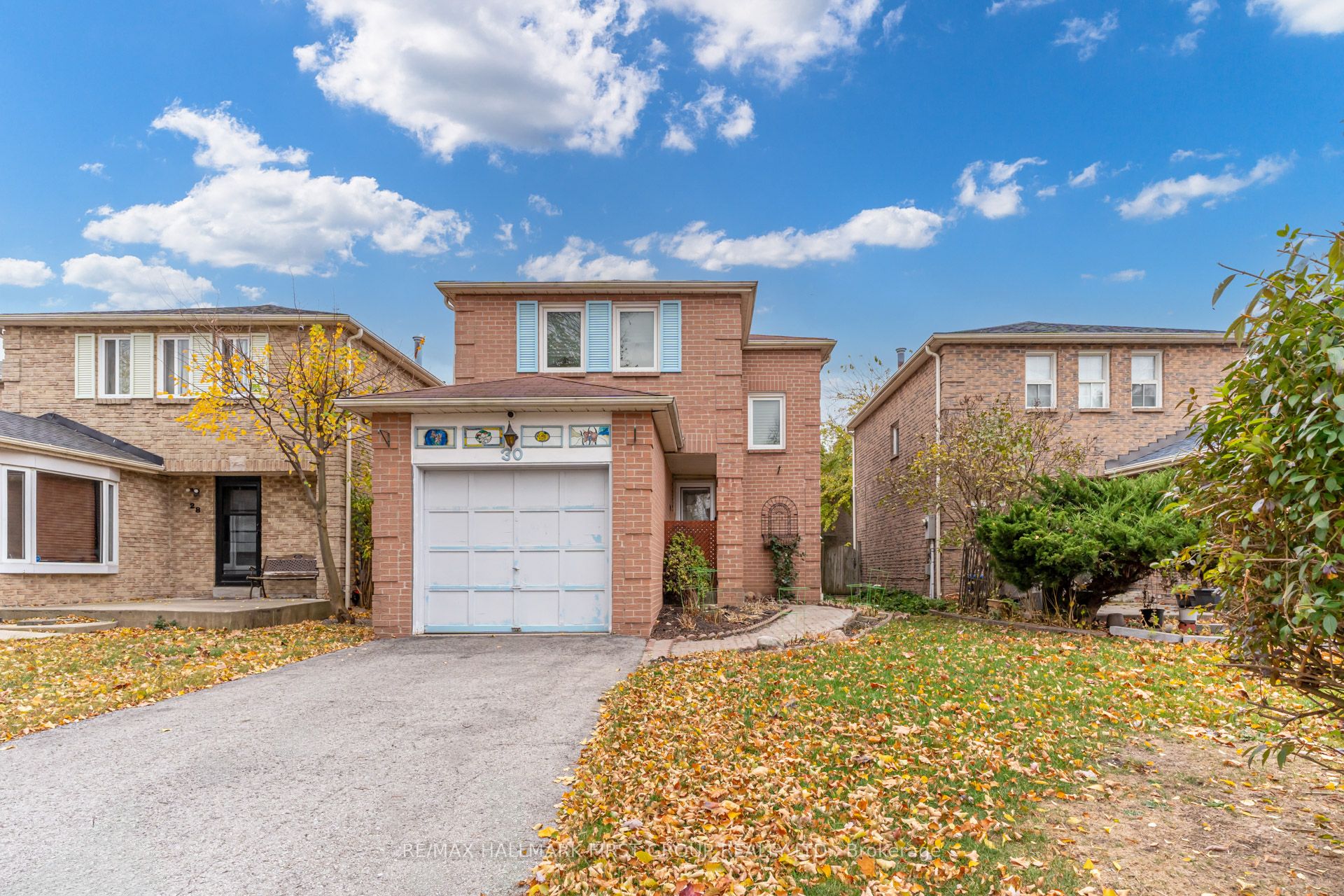 30 Stockbridge Crescent Property Photo 1