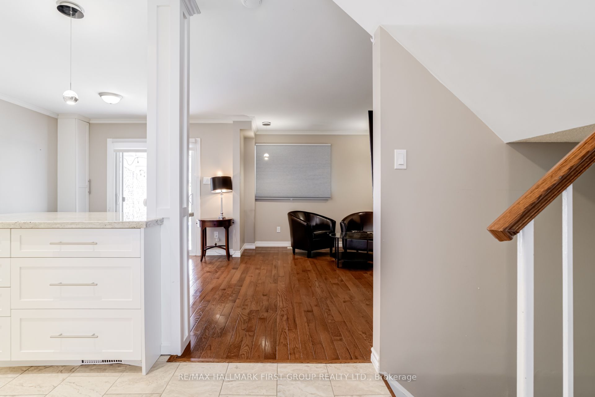 30 Stockbridge Crescent Property Photo 2