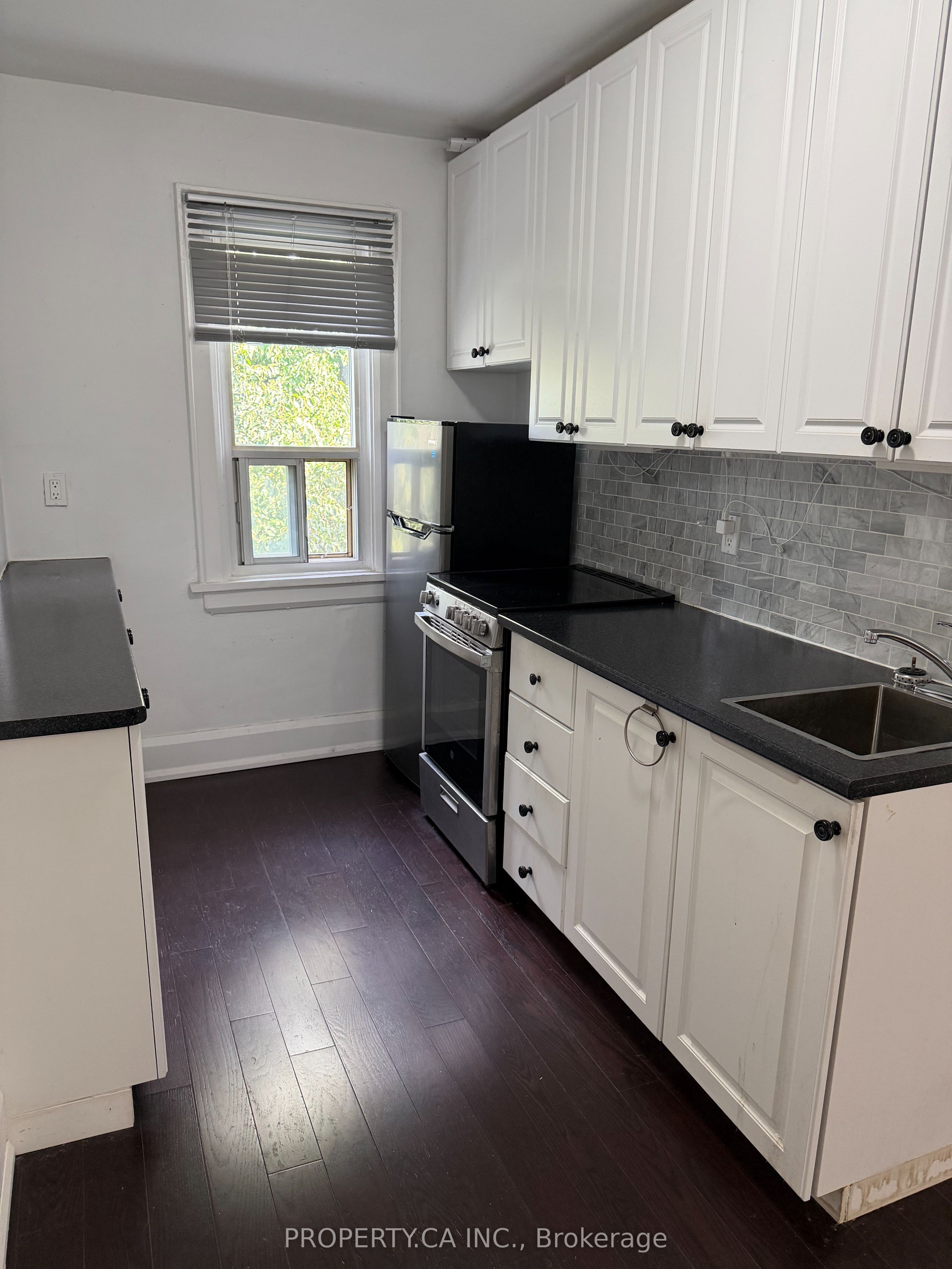 849 Broadview Avenue E 32 Property Photo 1