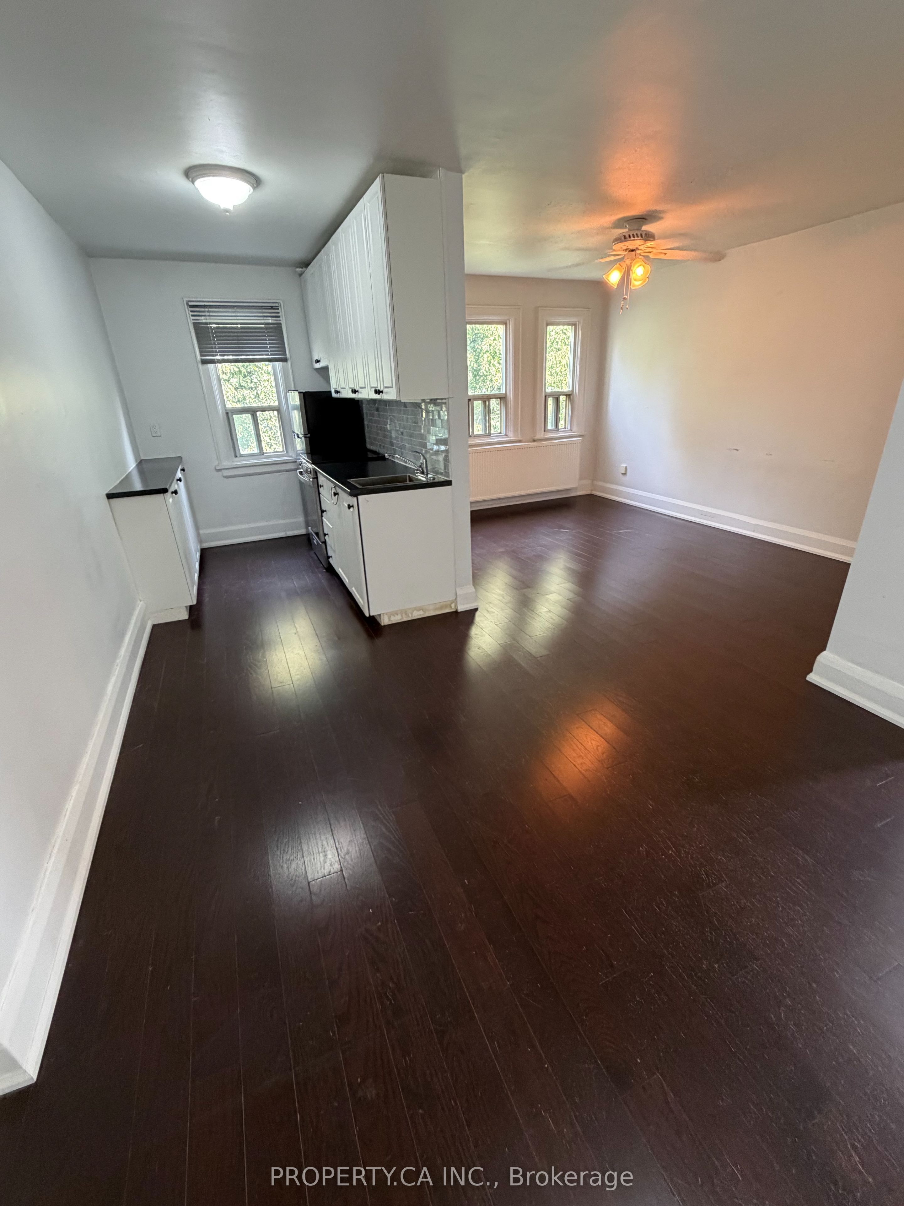 849 Broadview Avenue E 32 Property Photo 5
