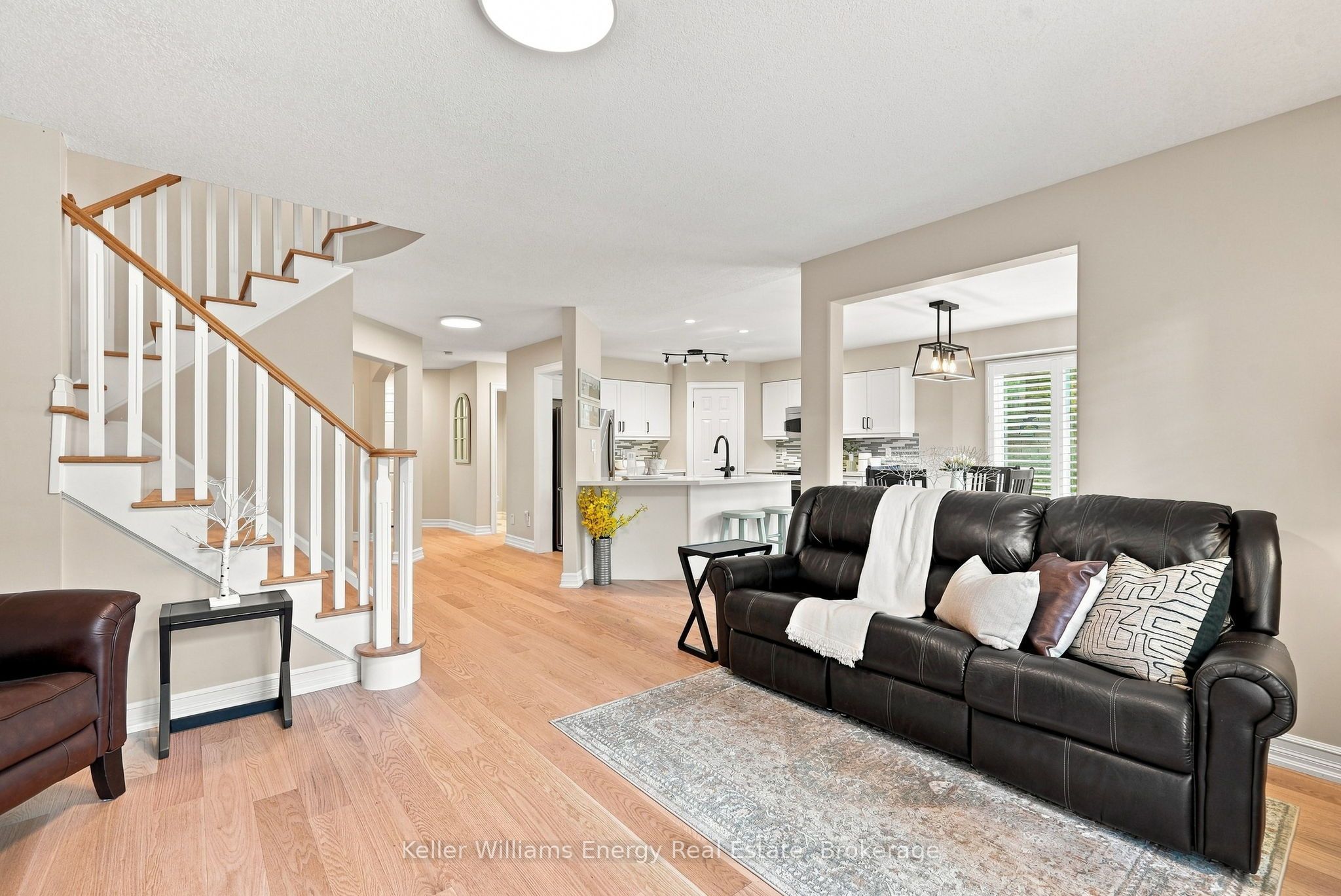 442 Meadow Street Property Photo 11