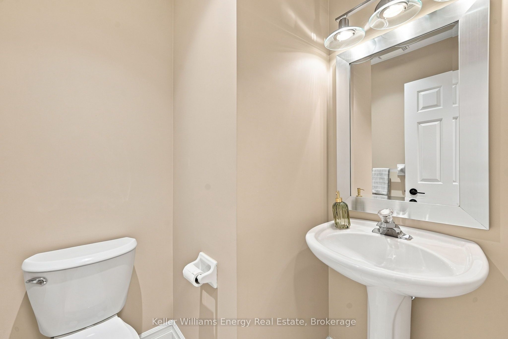 442 Meadow Street Property Photo 17