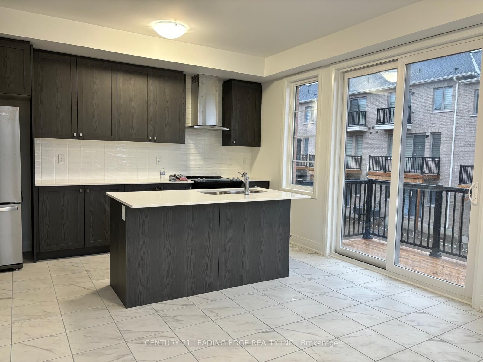 2 Nautical Way Property Photo 2