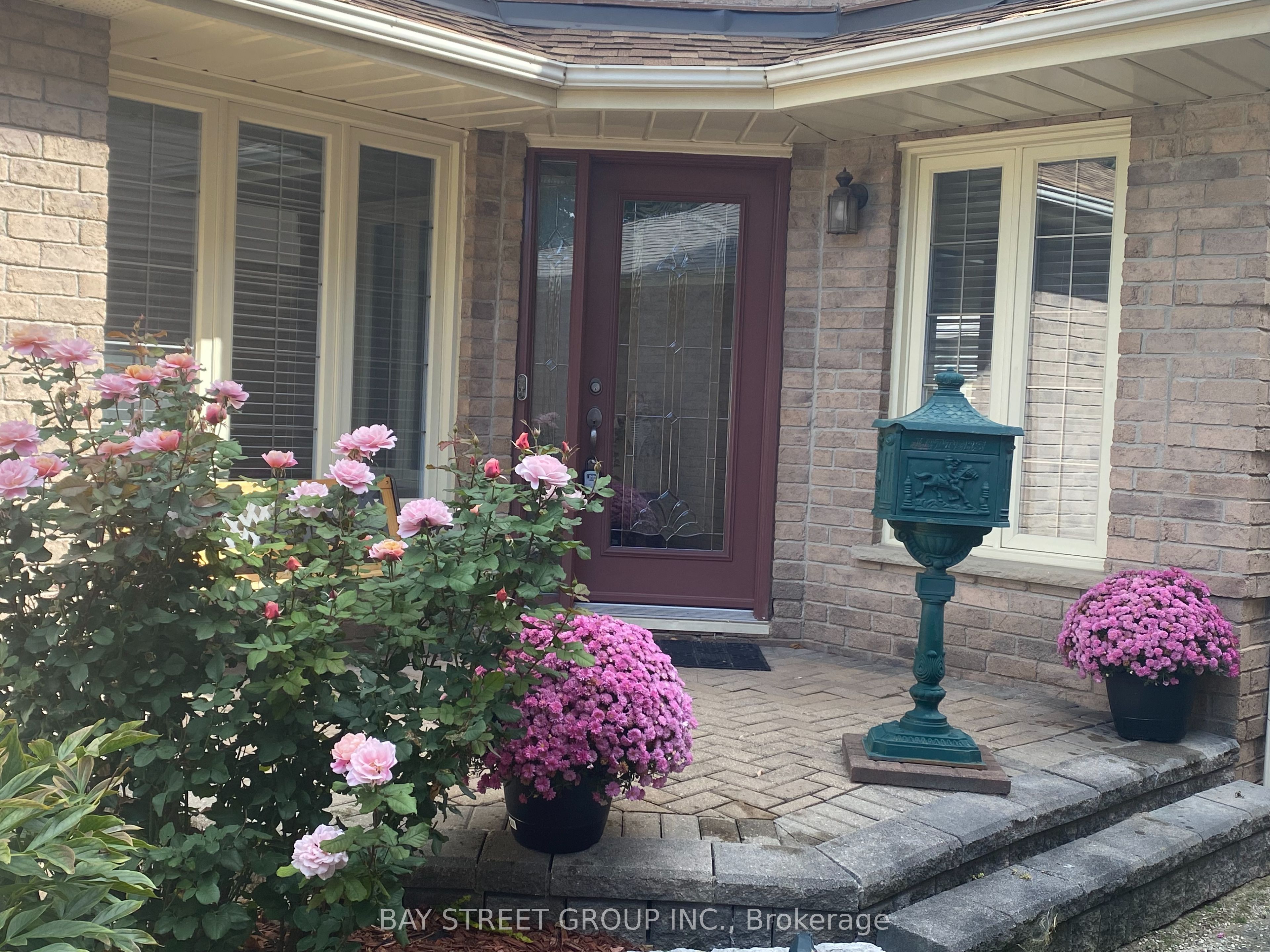 10 Hemingford Place Property Photo 3