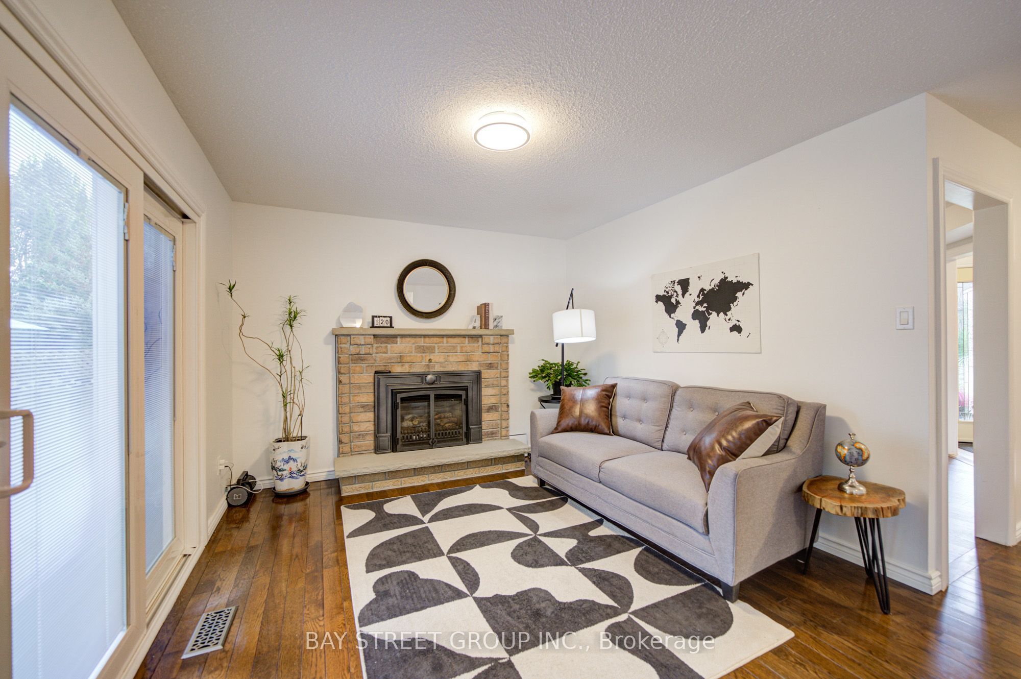 10 Hemingford Place Property Photo 15