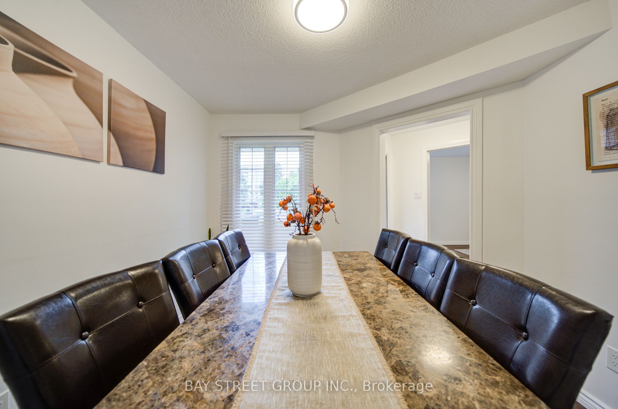 10 Hemingford Place Property Photo 17