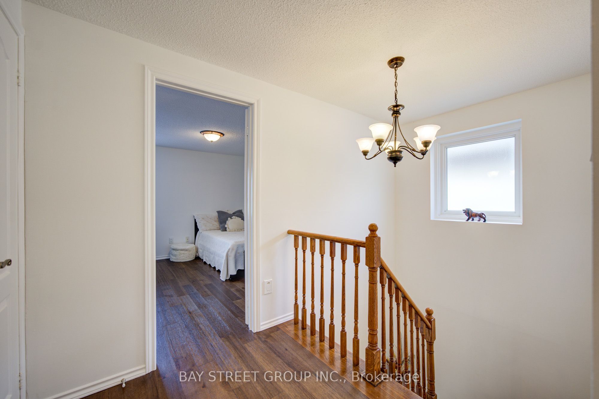 10 Hemingford Place Property Photo 20