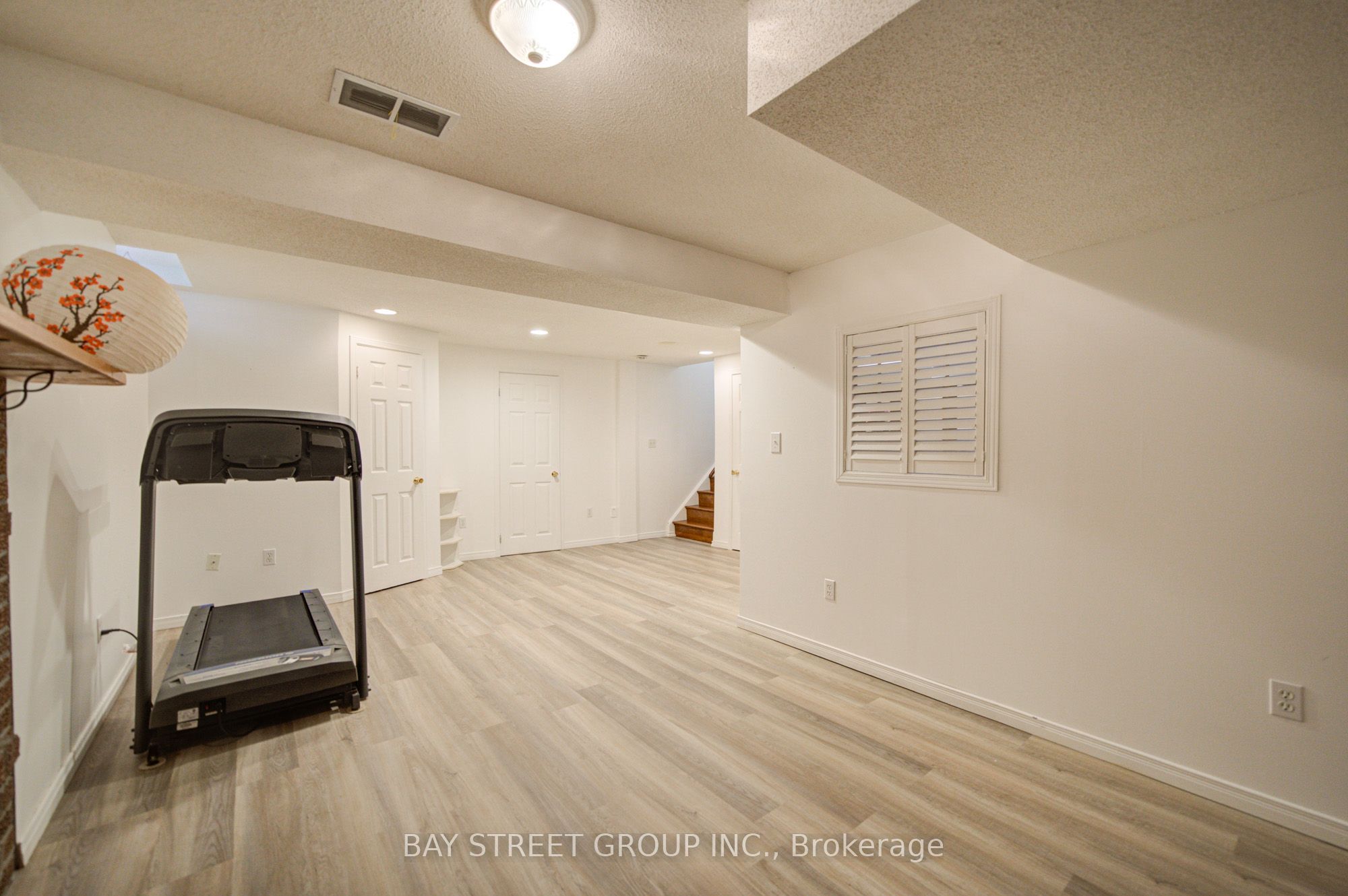 10 Hemingford Place Property Photo 31