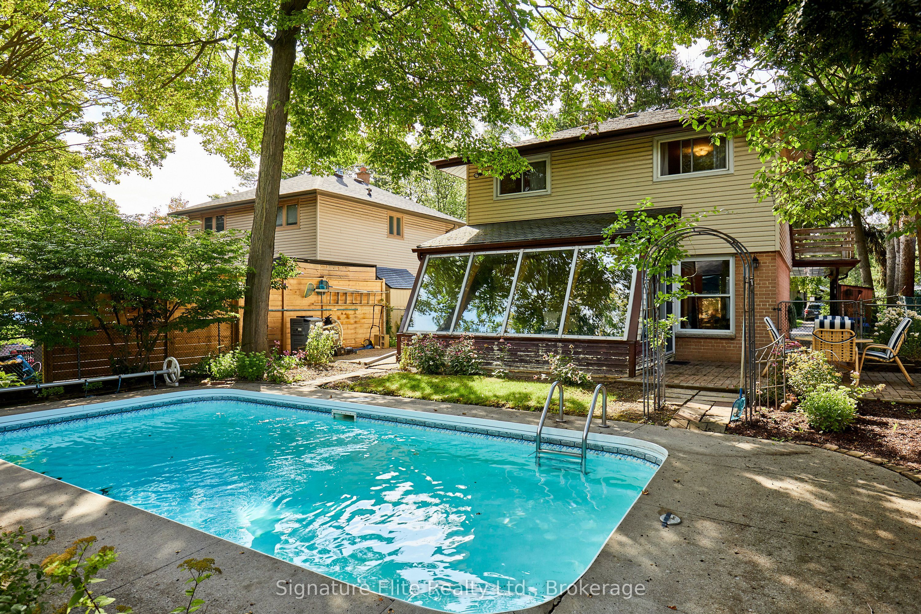 7 Lyncroft Drive Property Photo 14