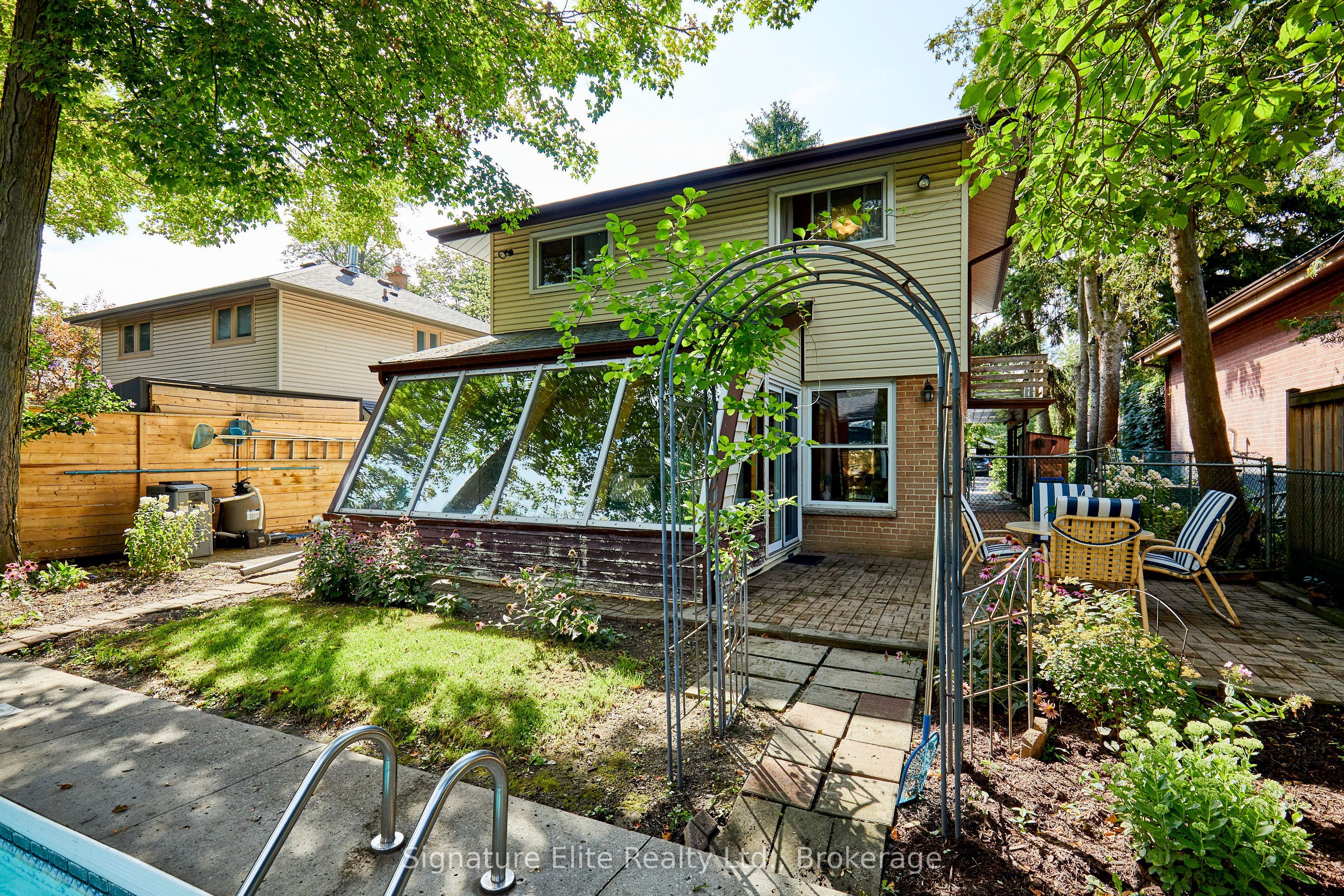 7 Lyncroft Drive Property Photo 17