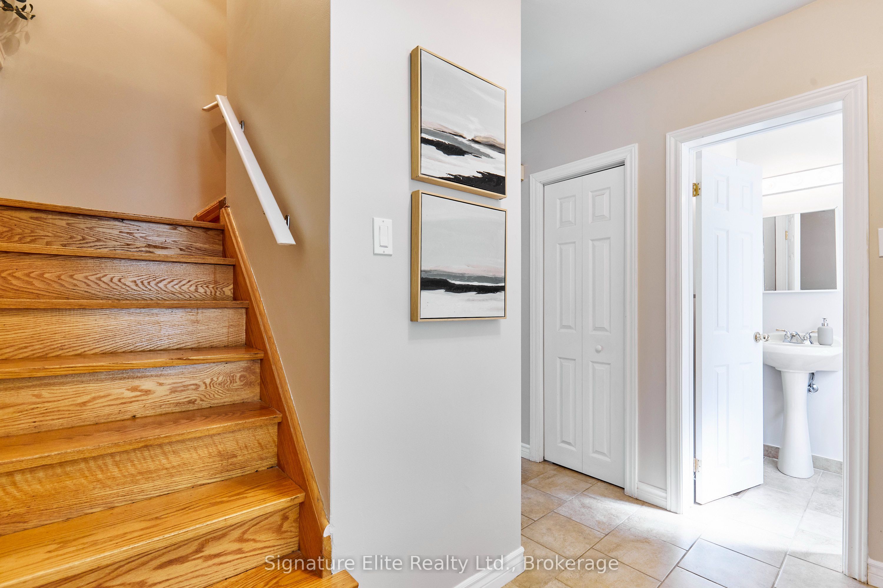 7 Lyncroft Drive Property Photo 22