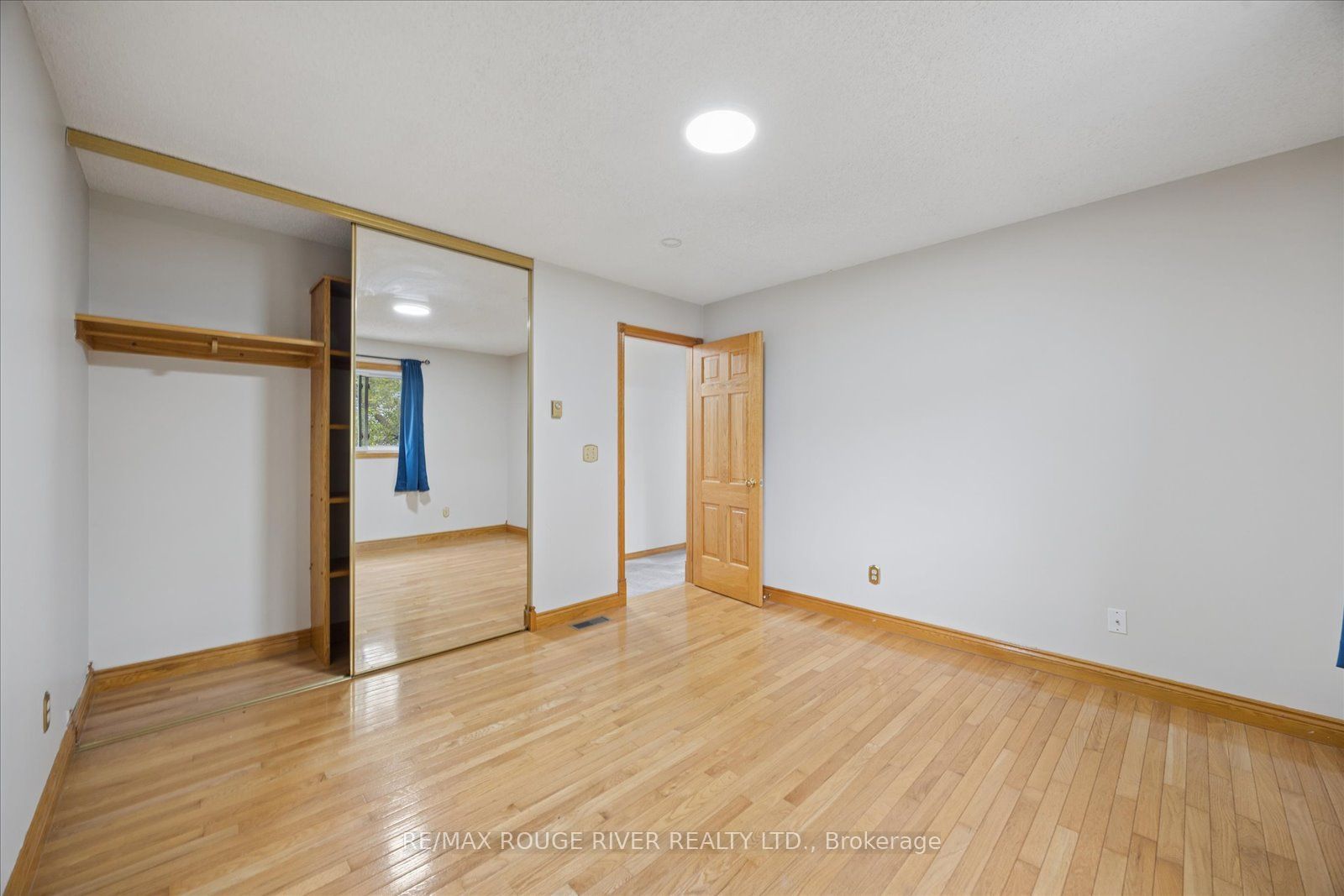 856 Meadowhill Court Main Property Photo 19