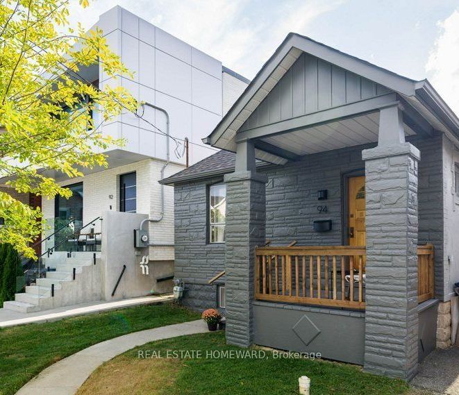 94 Wiley Avenue Property Photo 2