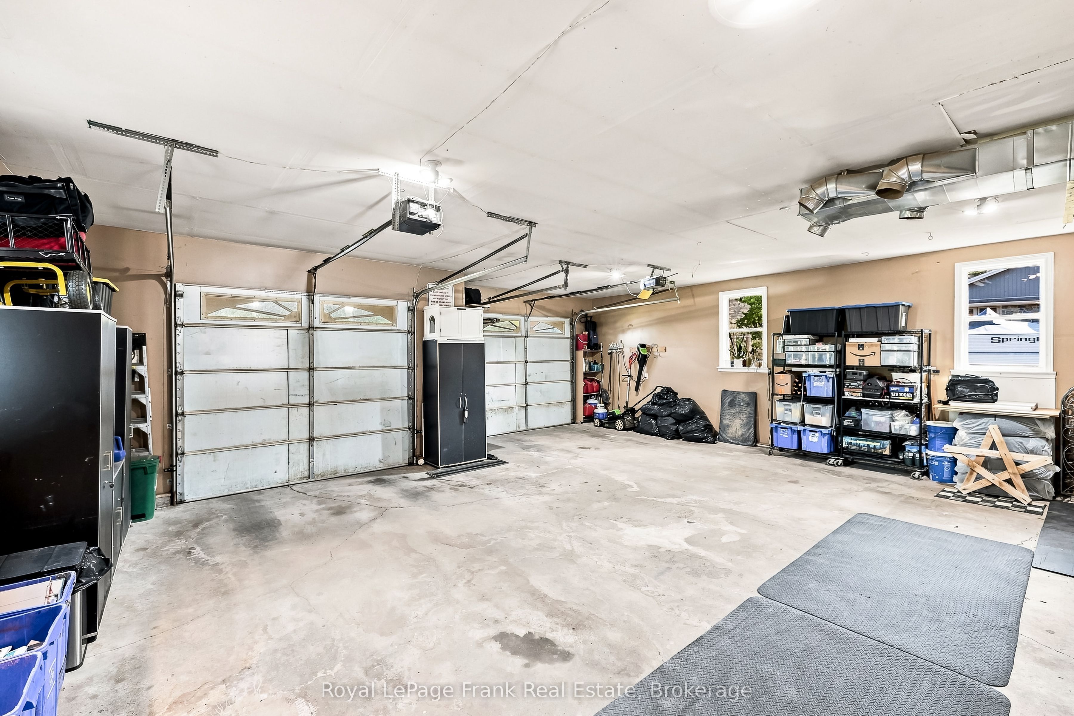270 Union Avenue Property Photo 20