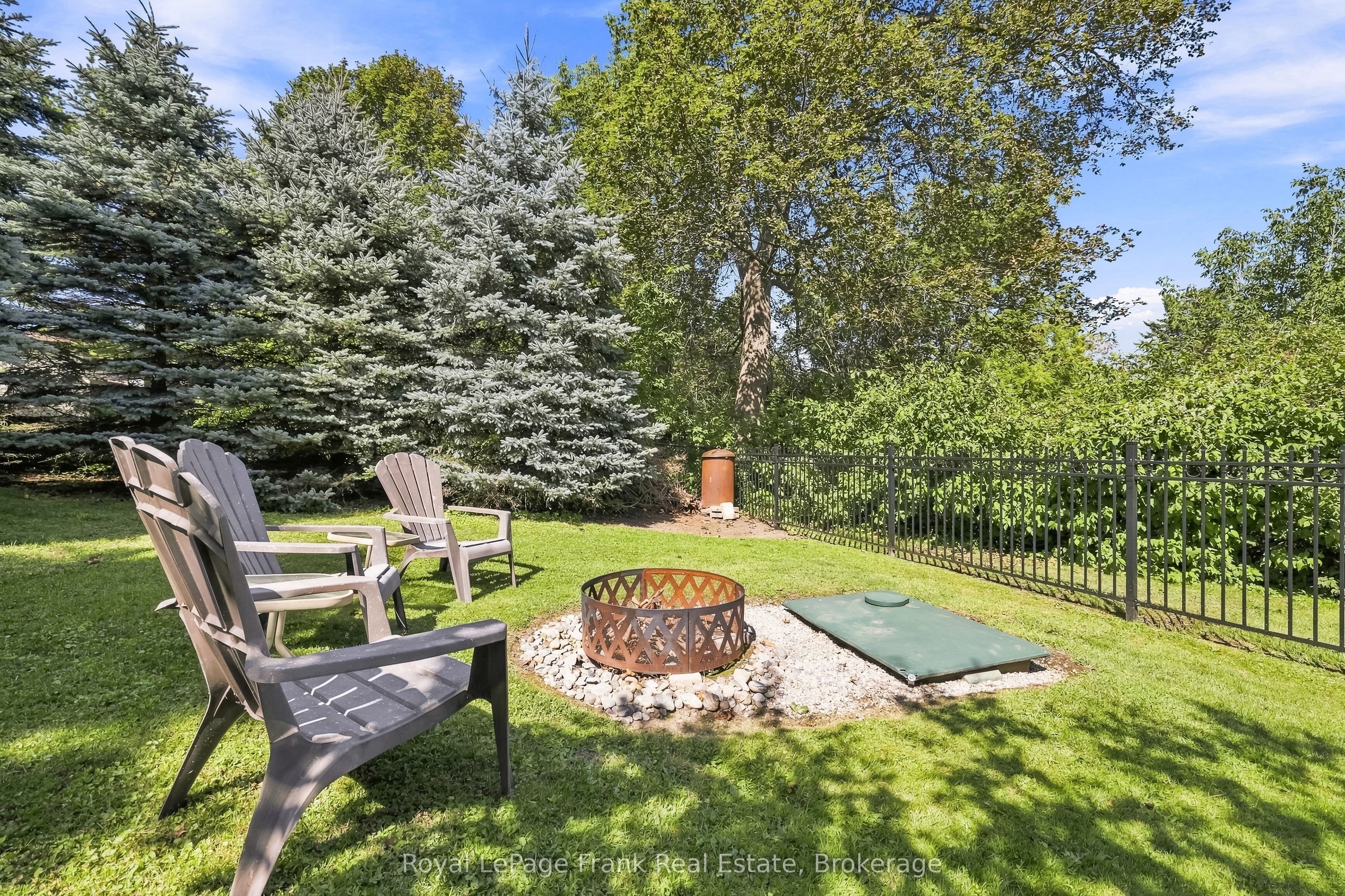 270 Union Avenue Property Photo 40