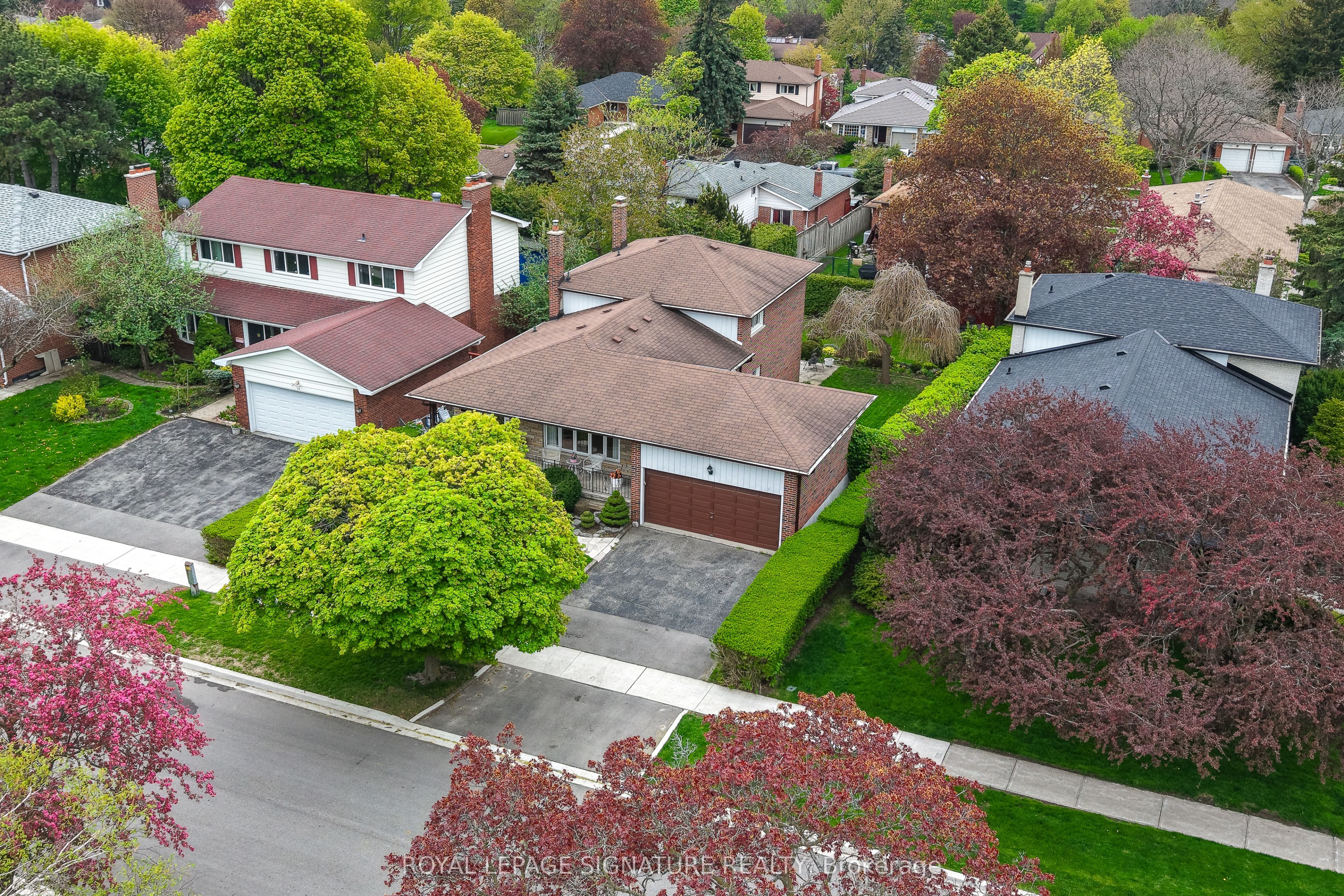 14 Logstone Crescent Property Photo 43