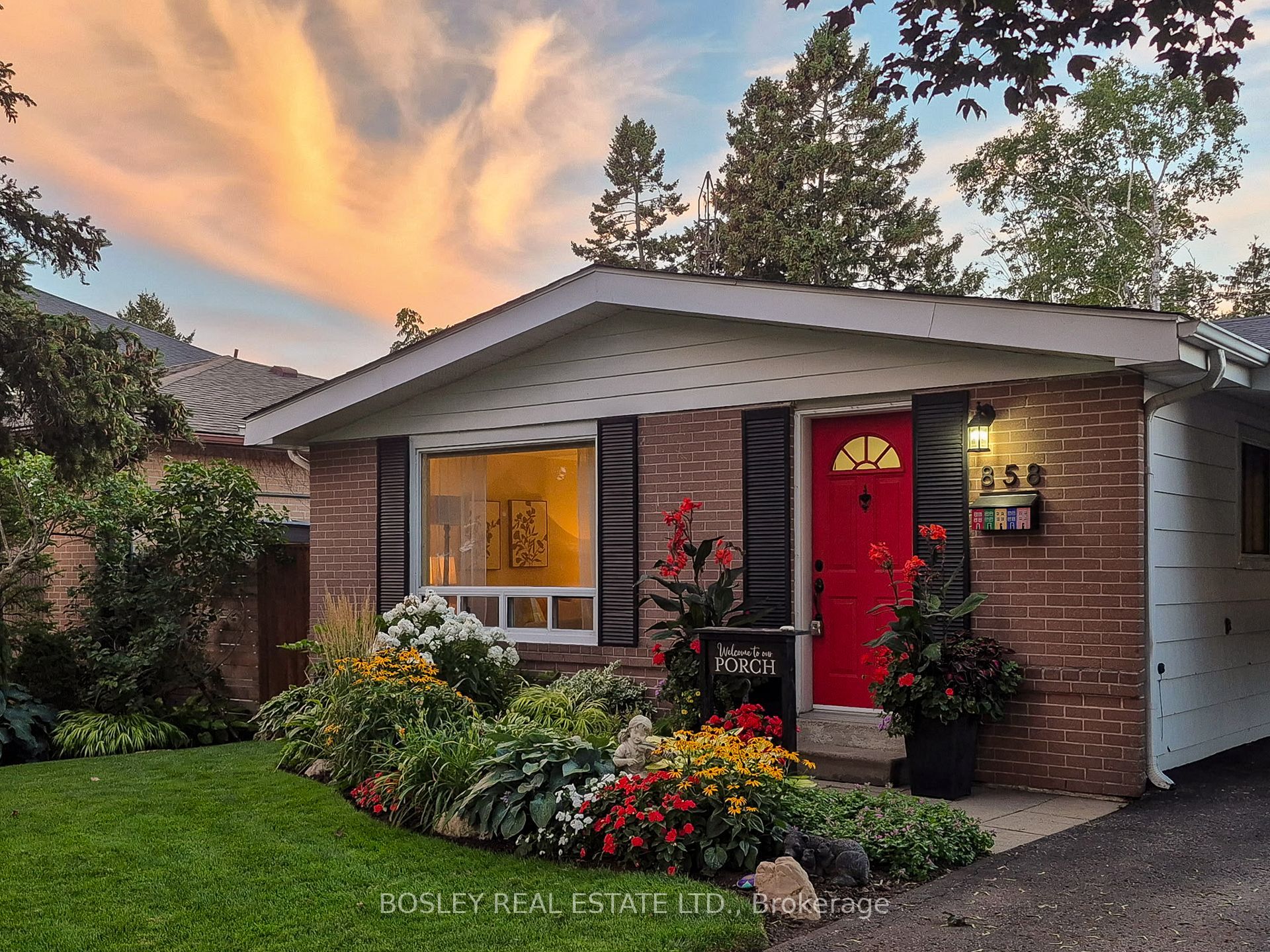 858 Modlin Road Property Photo 6