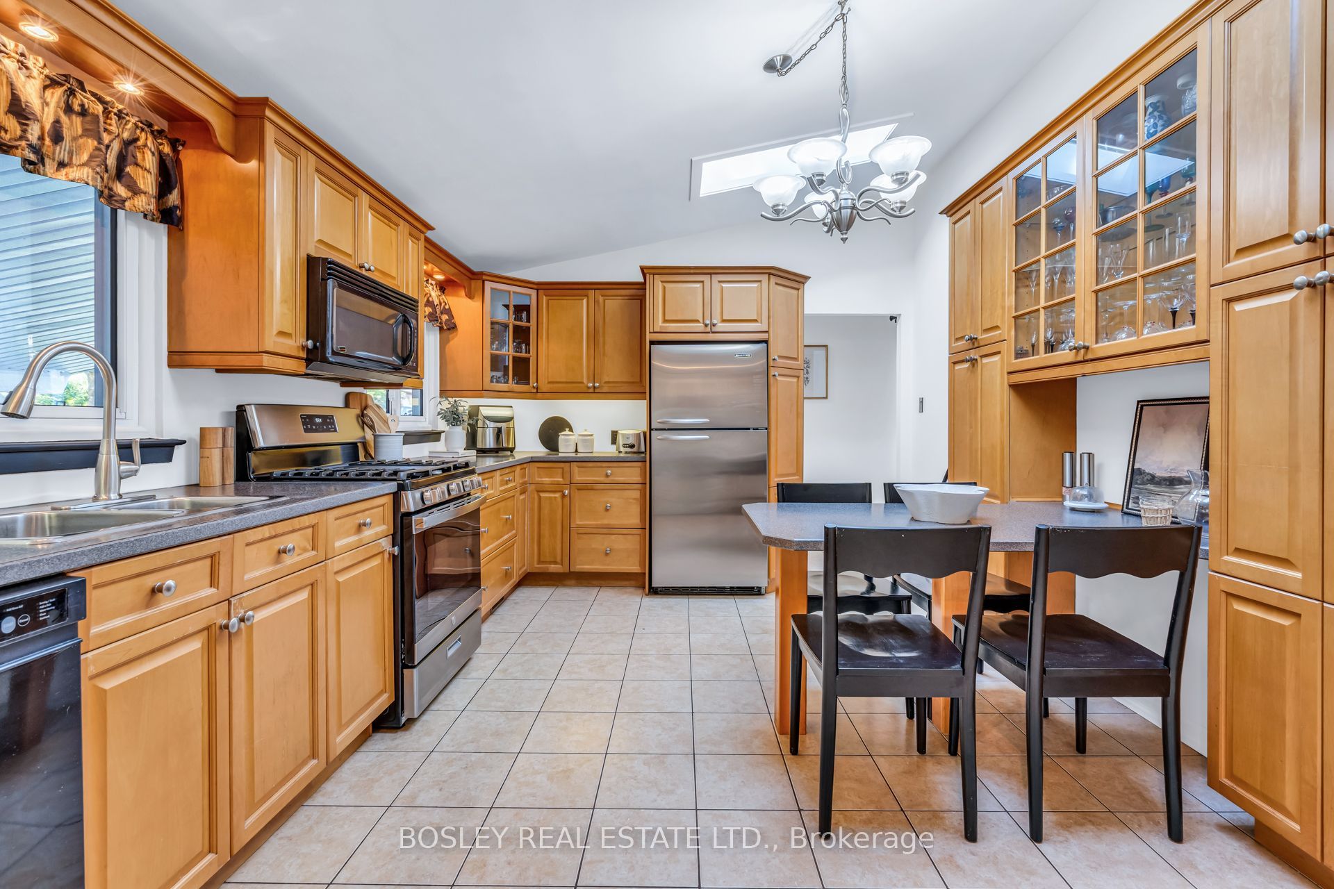 858 Modlin Road Property Photo 16