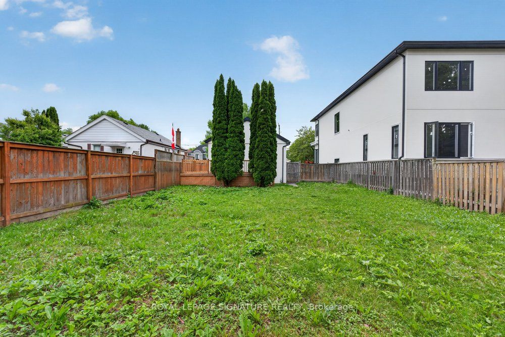 297 Kennedy Road Main Property Photo 34