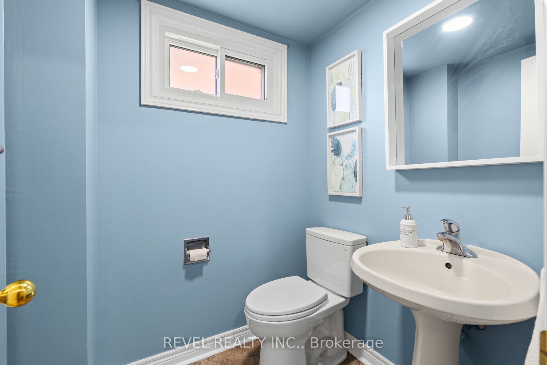 1610 Heathside Crescent Property Photo 15