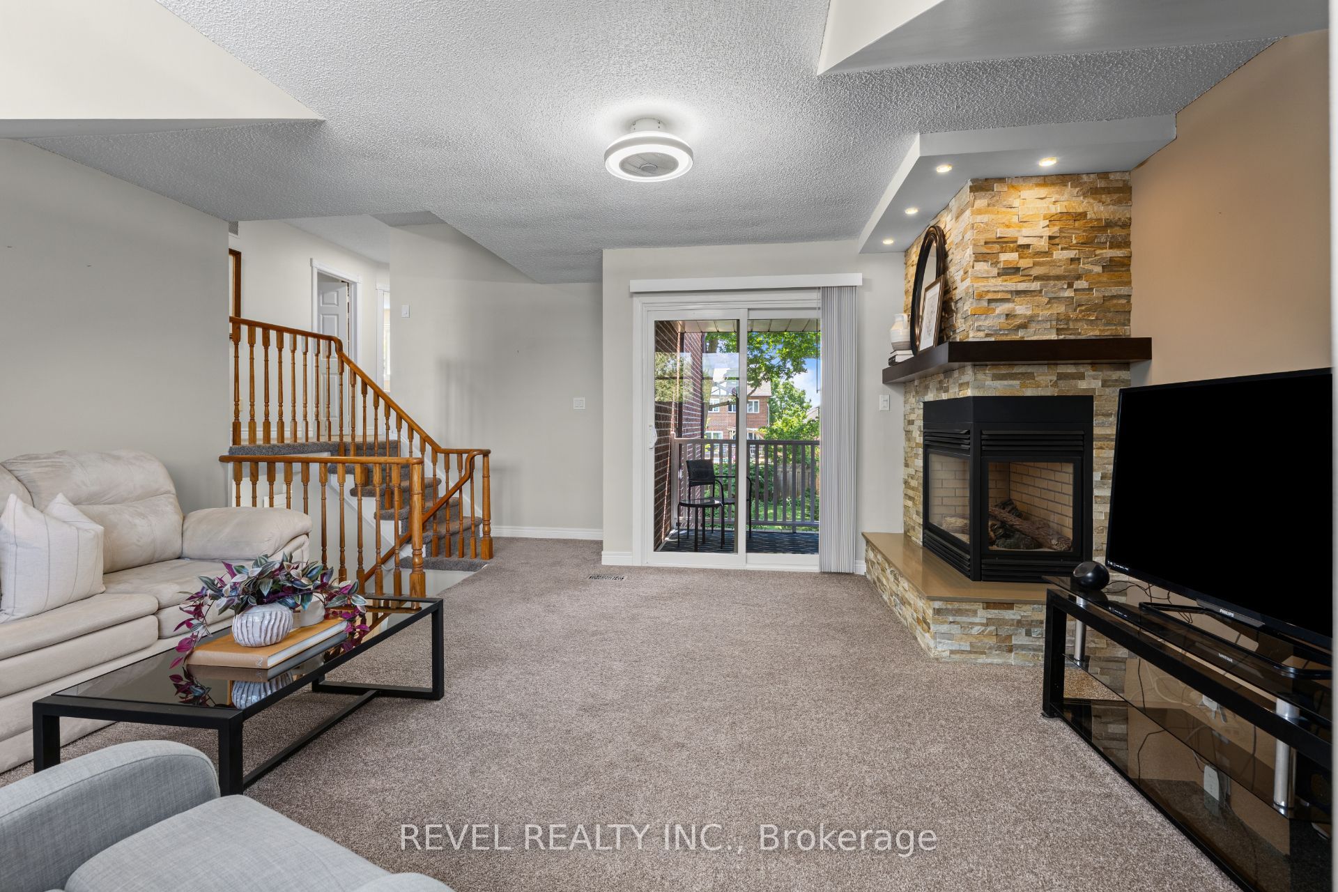 1610 Heathside Crescent Property Photo 18