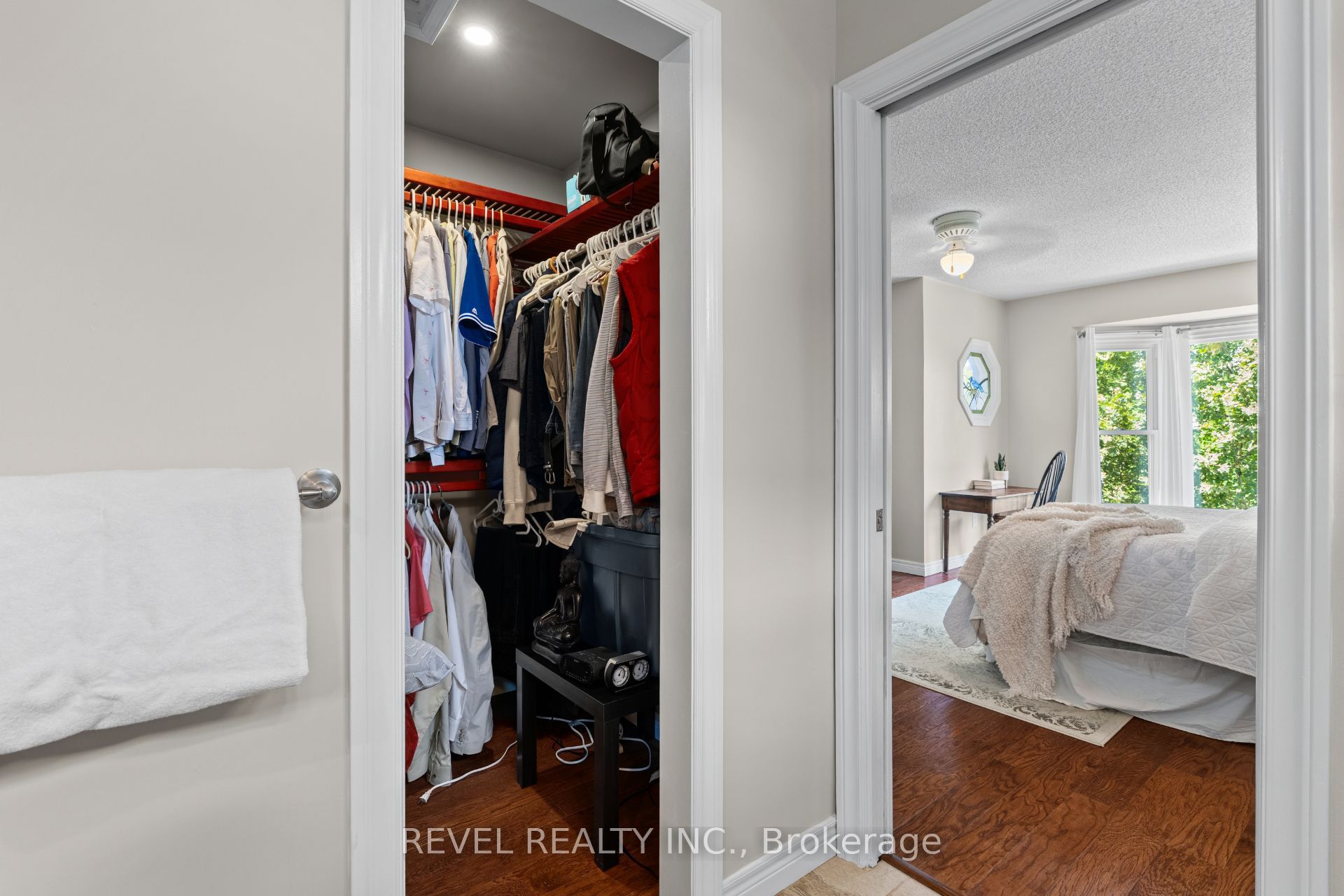 1610 Heathside Crescent Property Photo 26